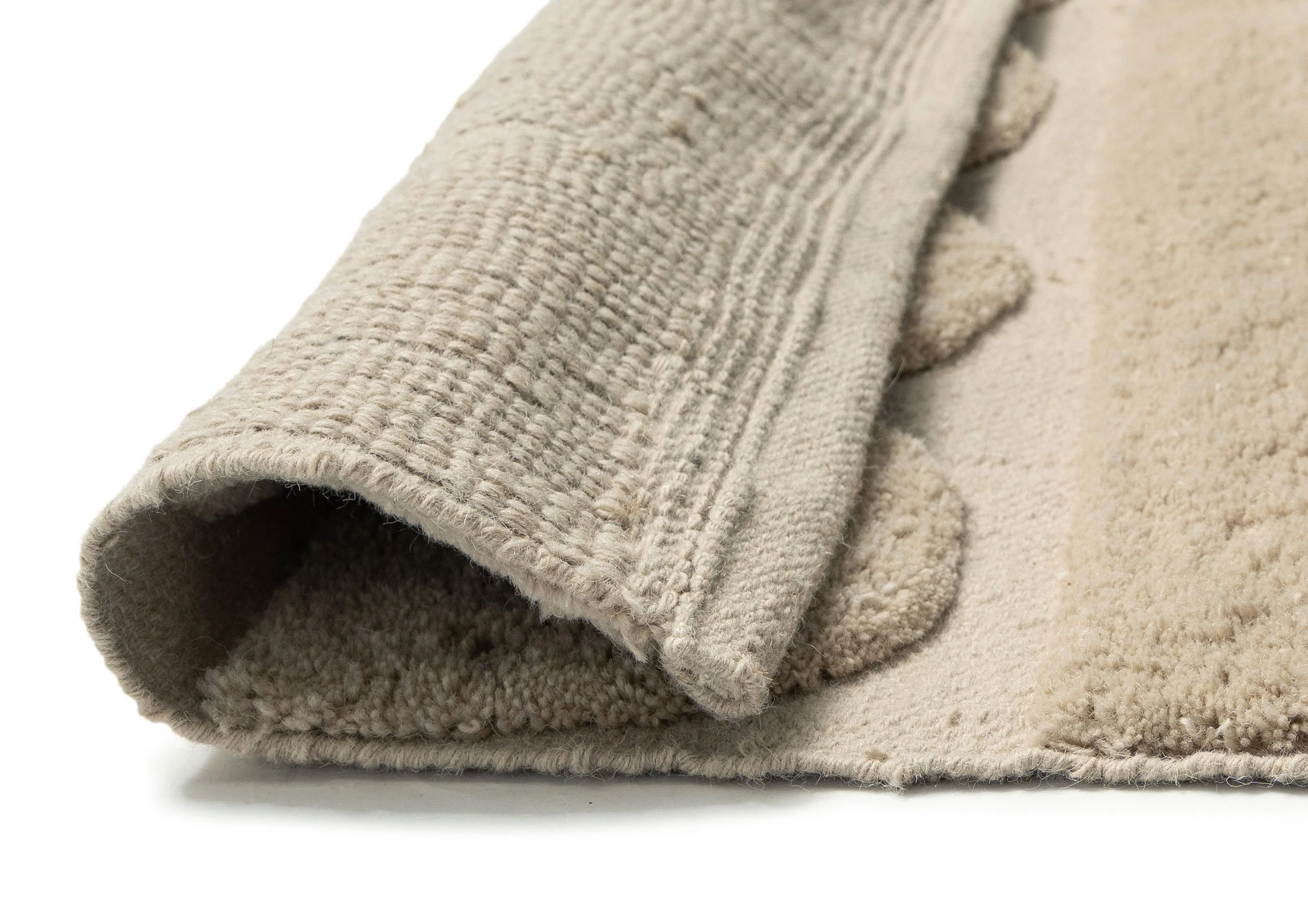 Ajuma Taupe Scallop Washable Wool Rug - Image 10