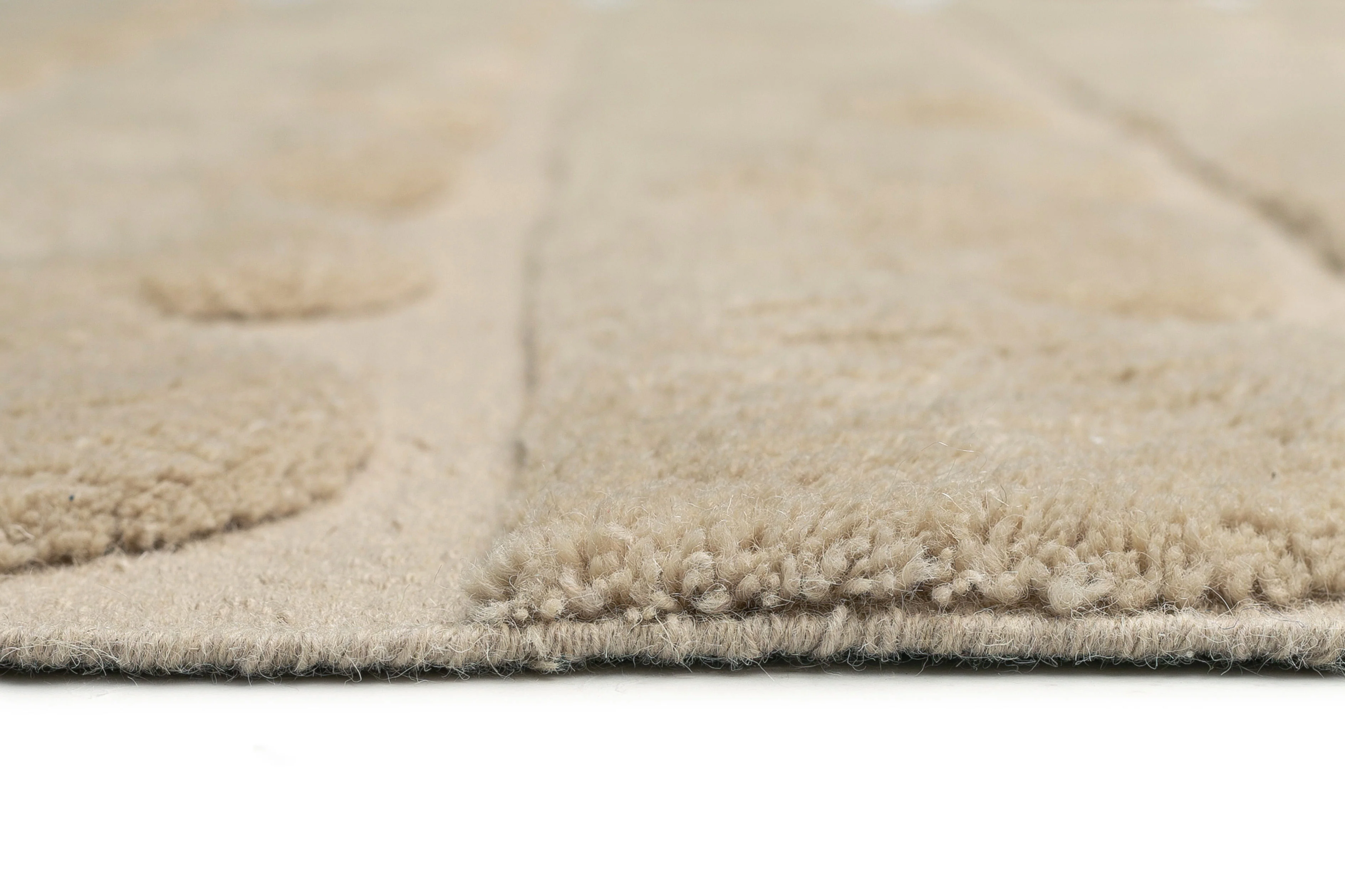 Ajuma Taupe Scallop Washable Wool Rug - Image 12