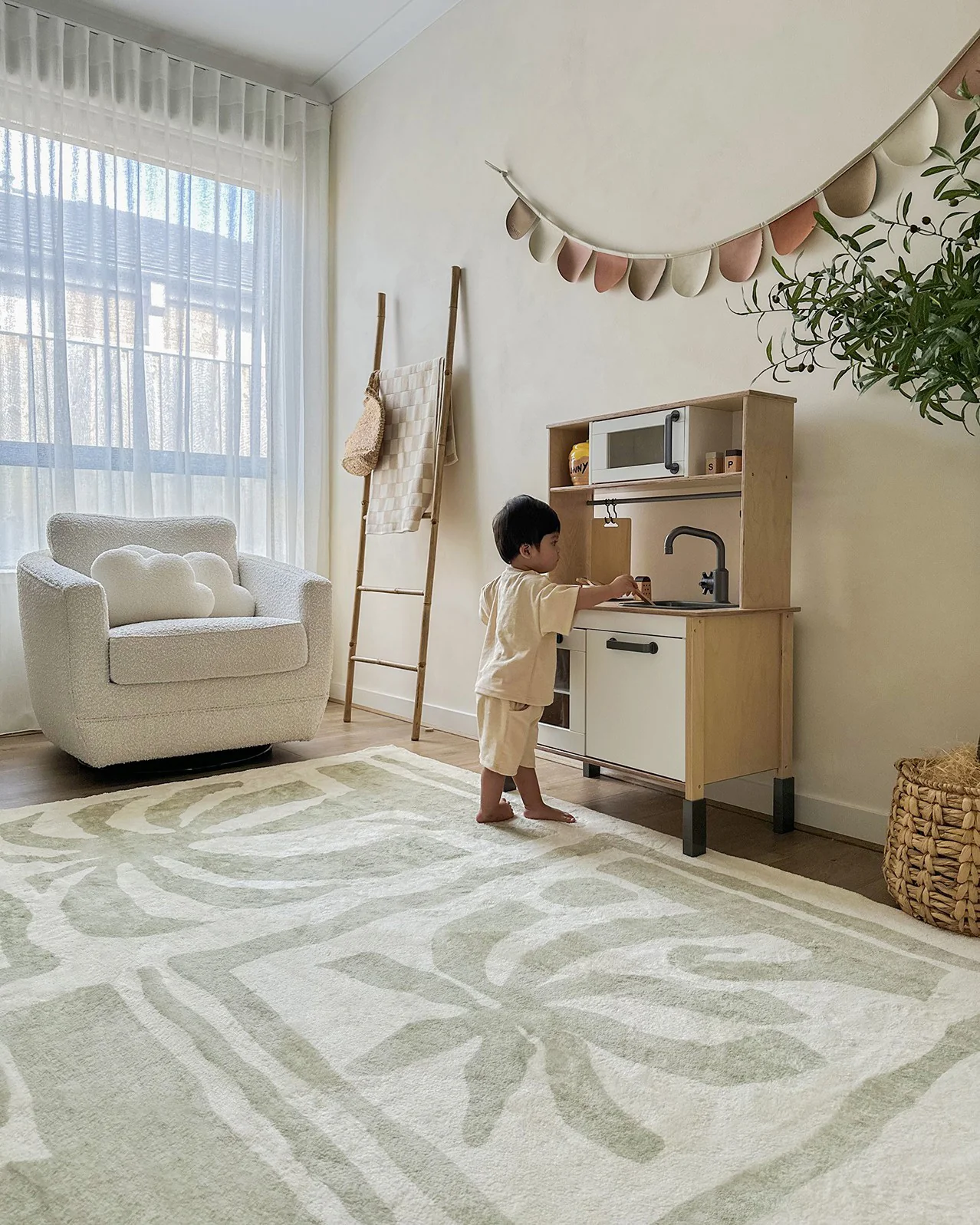 Alicia Sage Green Waves and Palms Washable Rug - Image 3