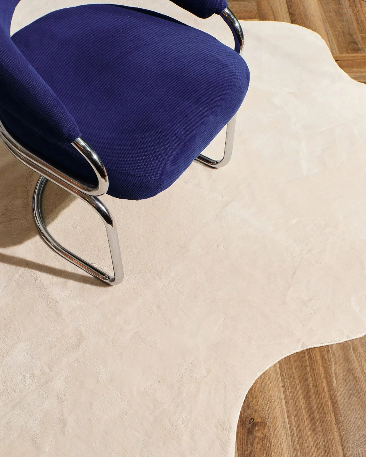 Allen Neutral Scallop Washable Rug - Image 2