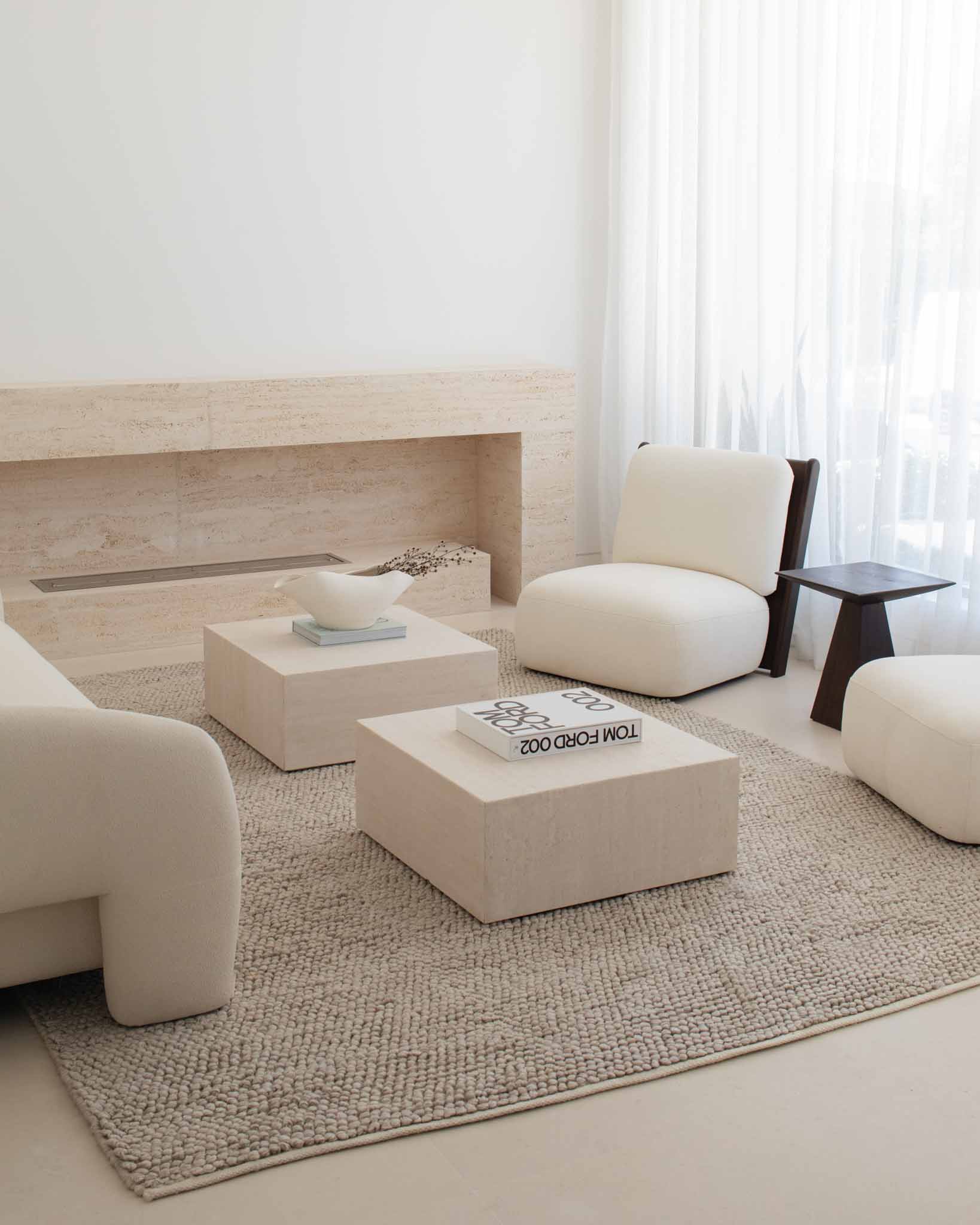 Amaia Light Grey Looped Indoor Outdoor Rug - Image 3