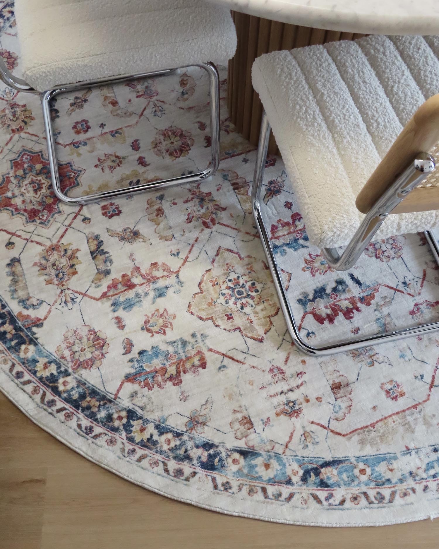 Amanda Multicolour Distressed Transitional Round Rug - Image 2