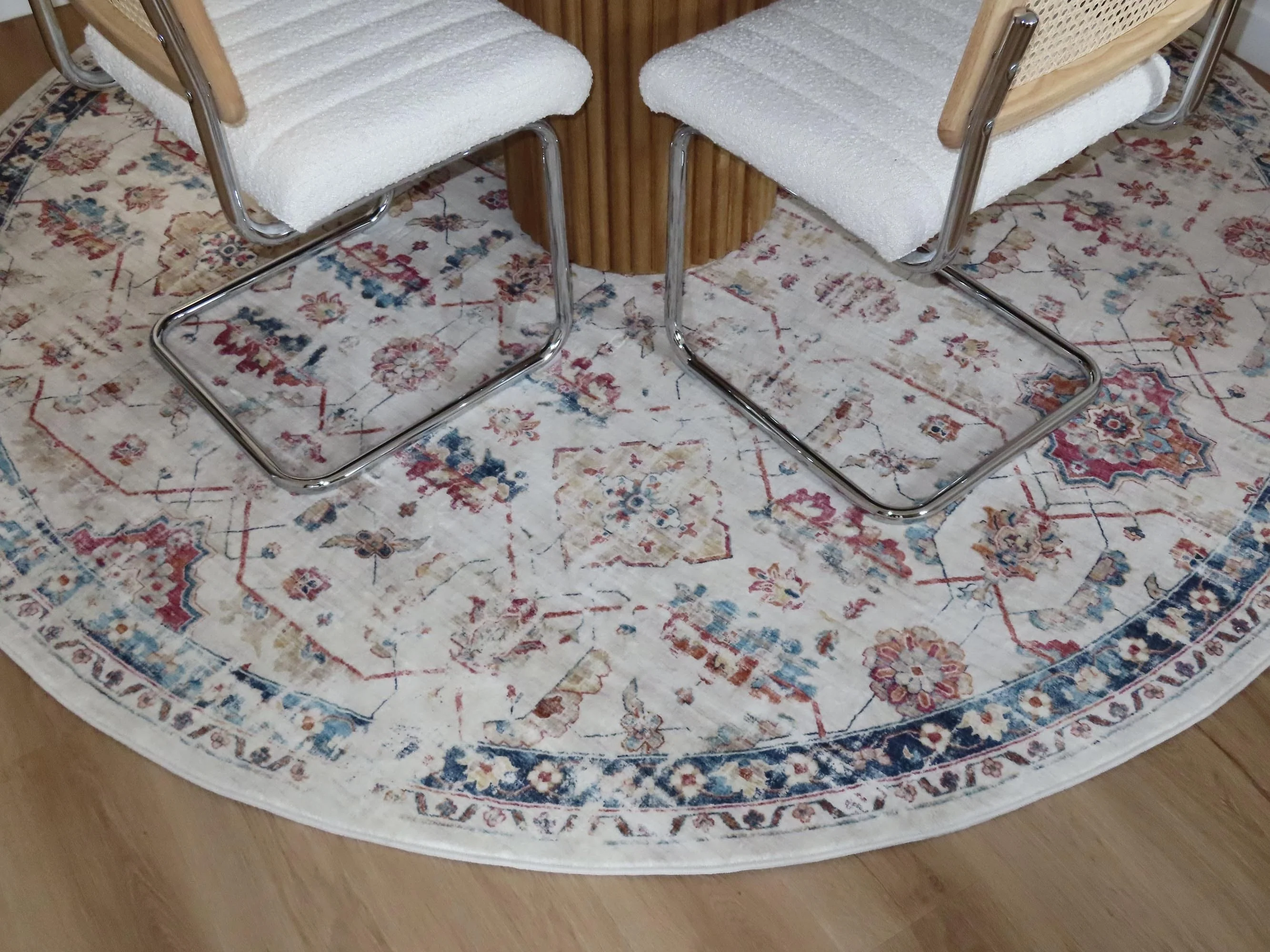 Amanda Multicolour Distressed Transitional Round Rug - Image 4