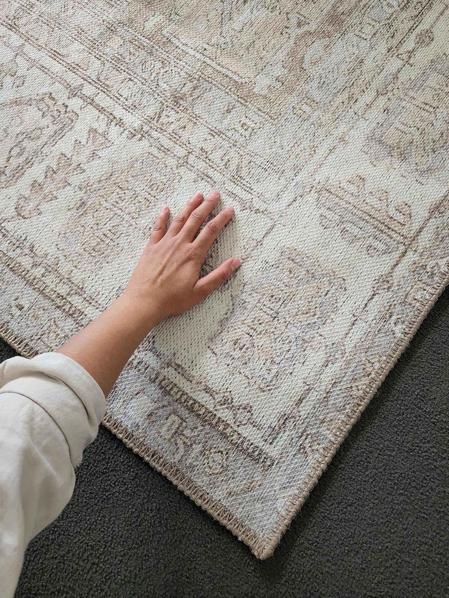Aneesa Beige and Cream Traditional Distressed Washable Rug - Image 5