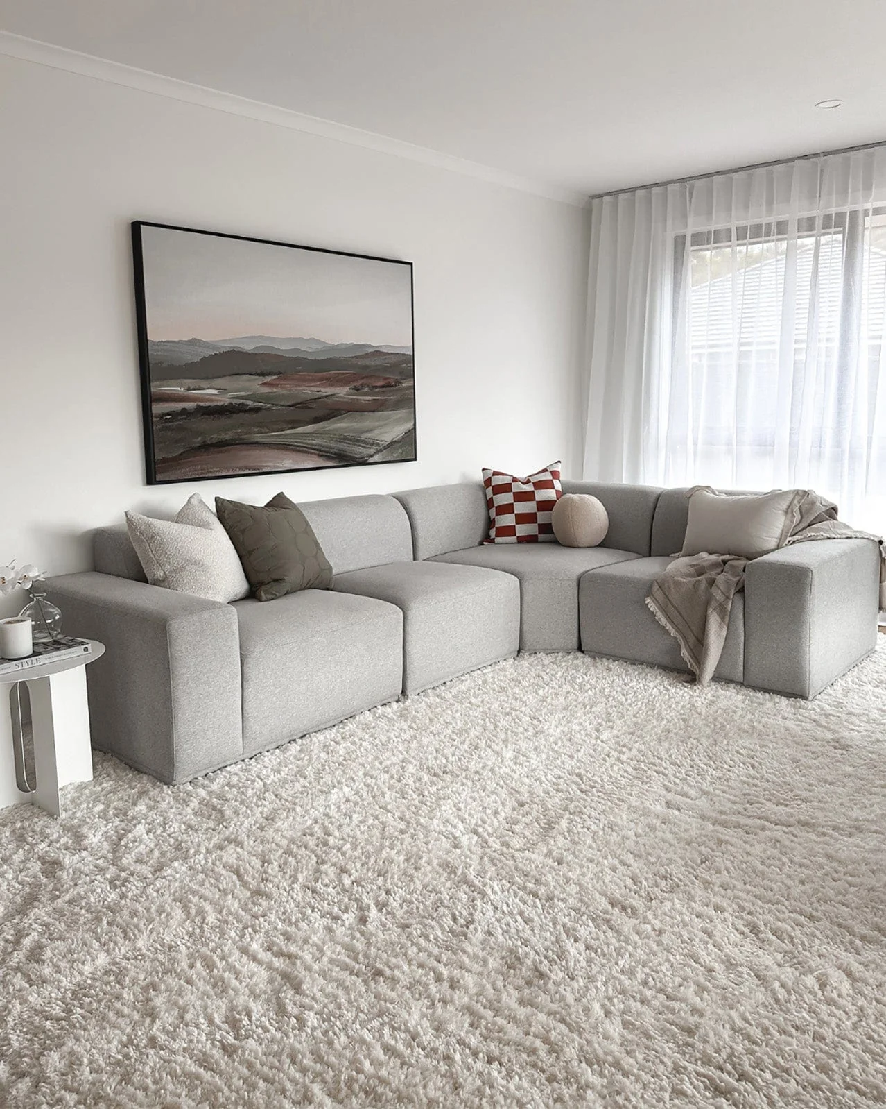 Athena Ivory Handmade Shag Rug - Image 5