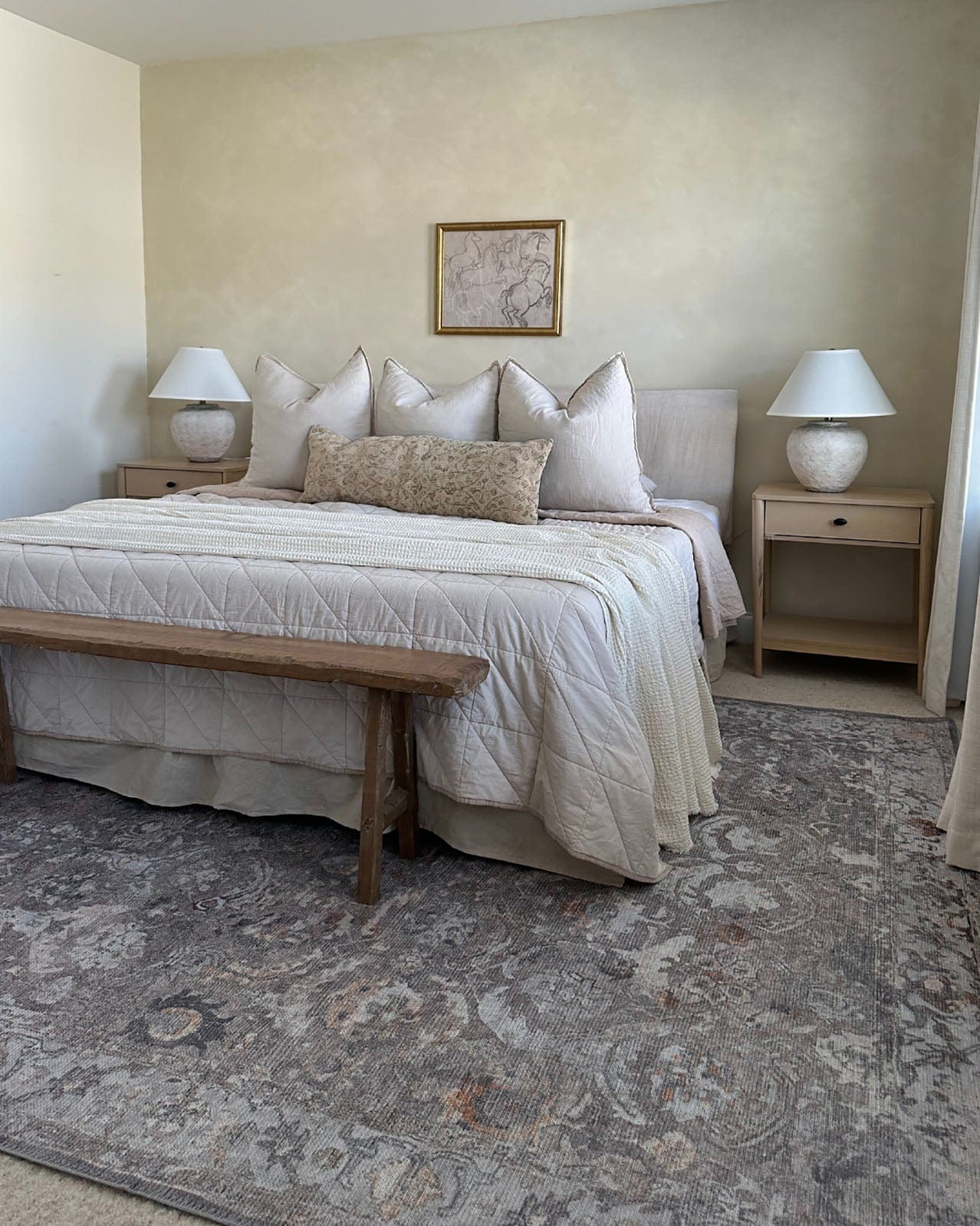 Ava Grey and Gold Traditional Distressed Washable Rug - Image 10