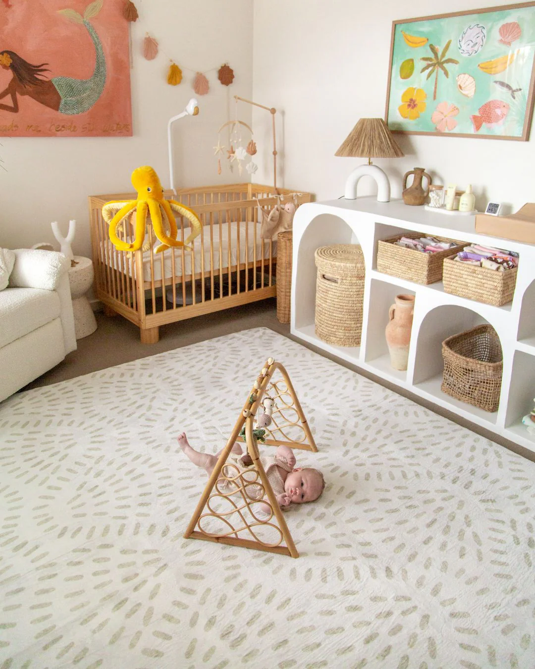 Ayen Sage Abstract Rollie Pollie Playmat - Image 2