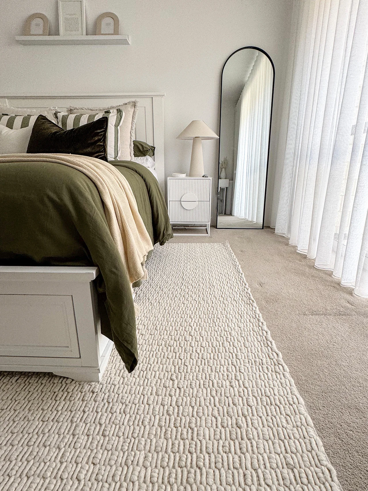 Bambi Ivory Chunky Wool Rug - Image 10