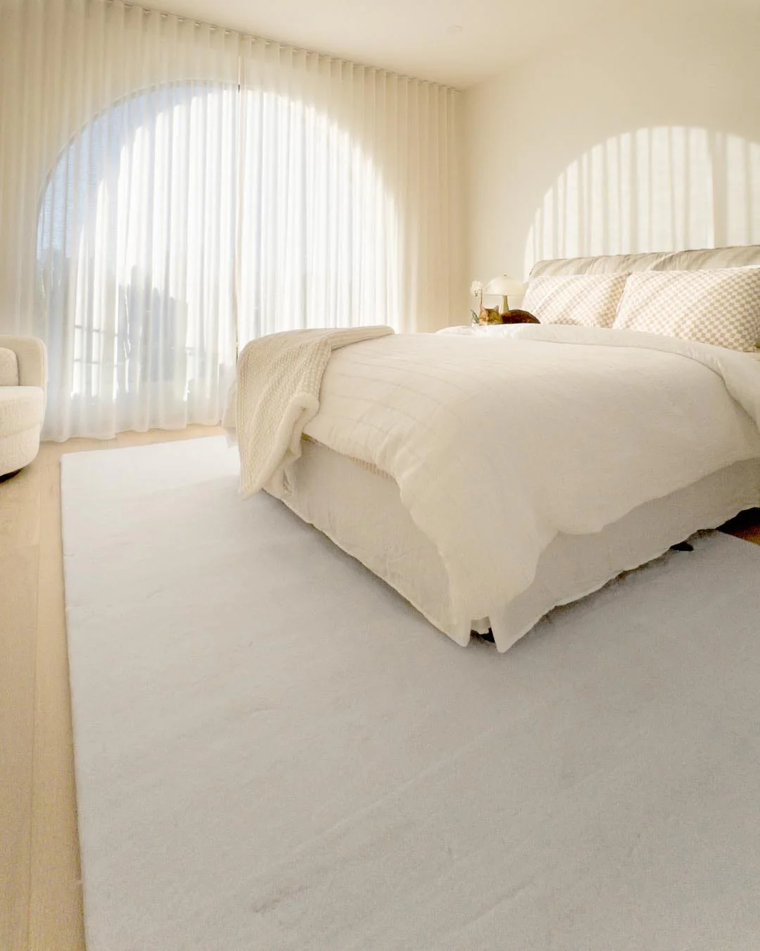 Becca Cream Shag Rug - Image 5