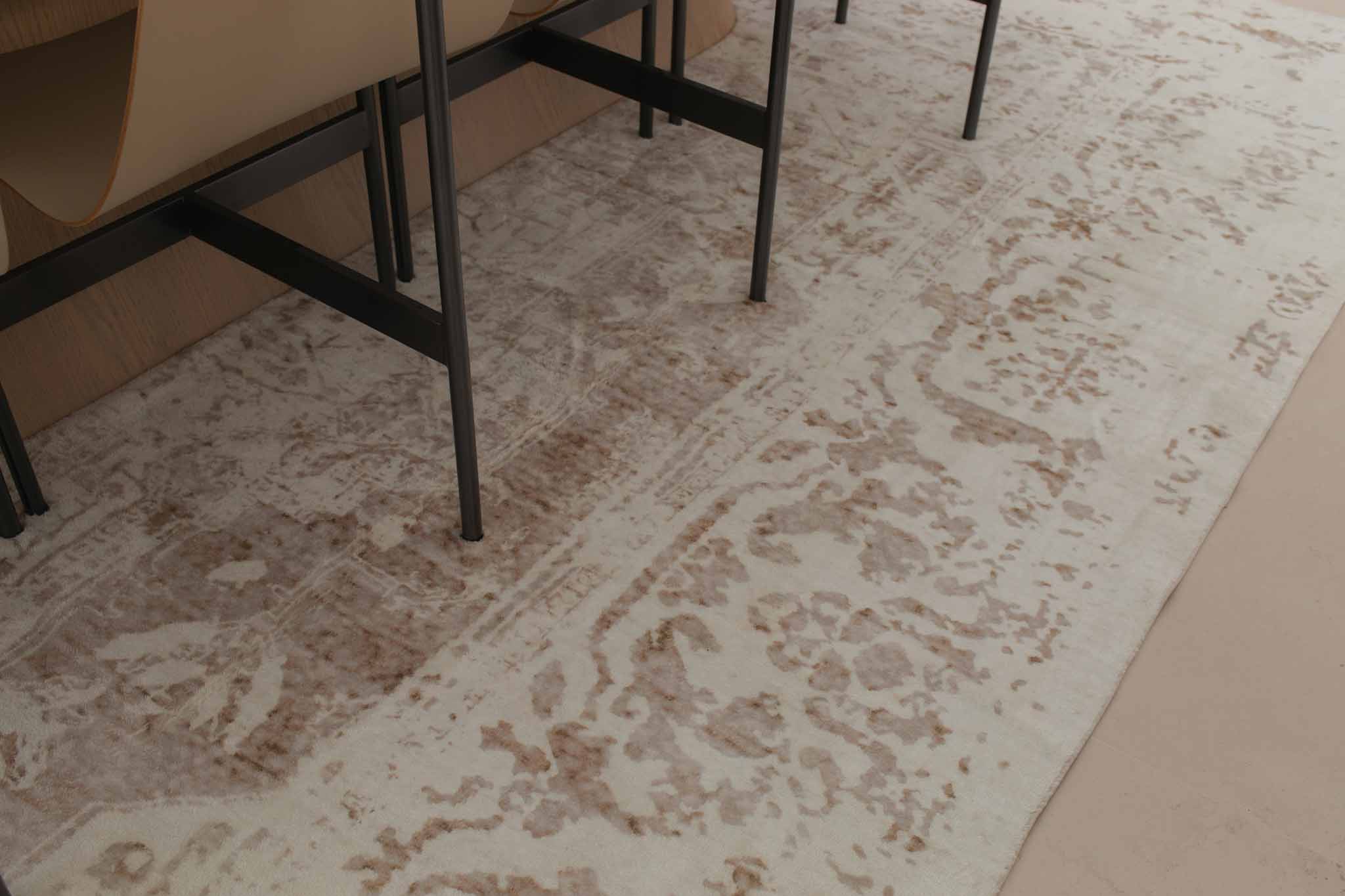 Cabanela Cream and Beige Distressed Washable Rug - Image 3