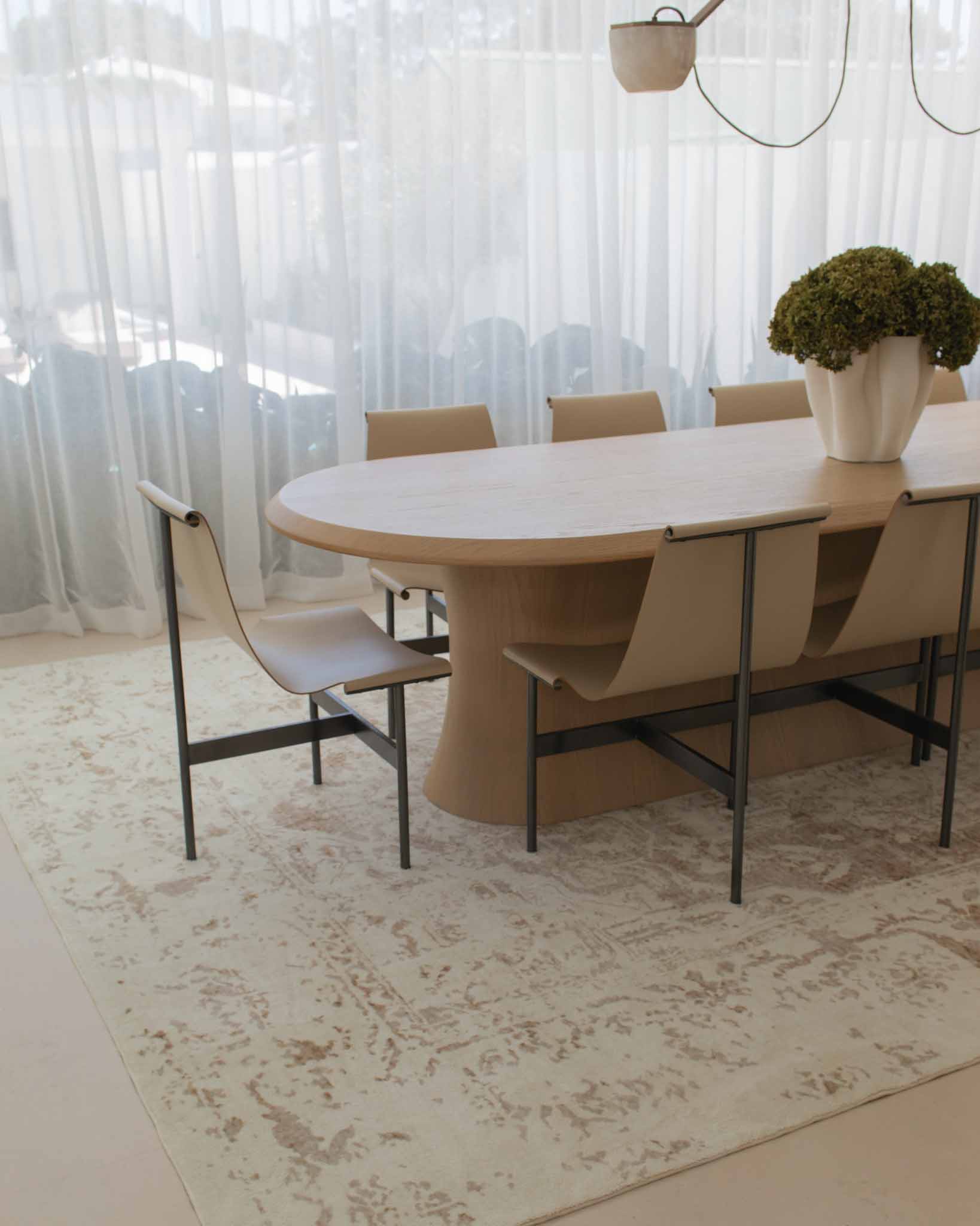 Cabanela Cream and Beige Distressed Washable Rug - Image 4