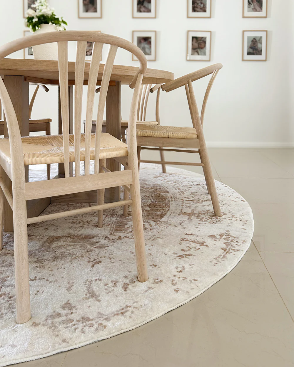 Cabanela Cream and Beige Washable Round Rug - Image 2