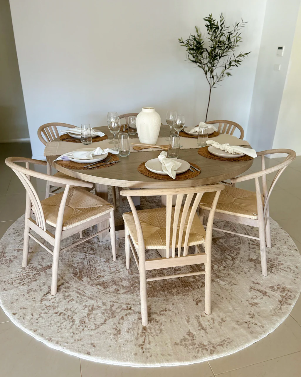 Cabanela Cream and Beige Washable Round Rug - Image 6