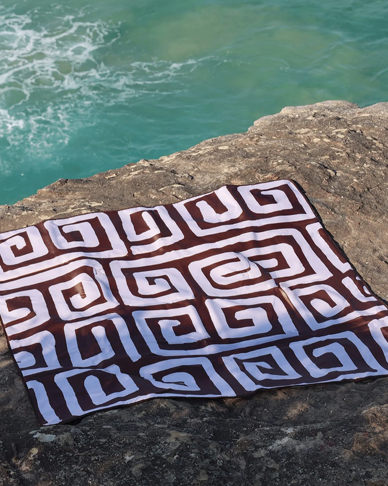 Cairo Cream and Cocoa Beach Mat - Image 2