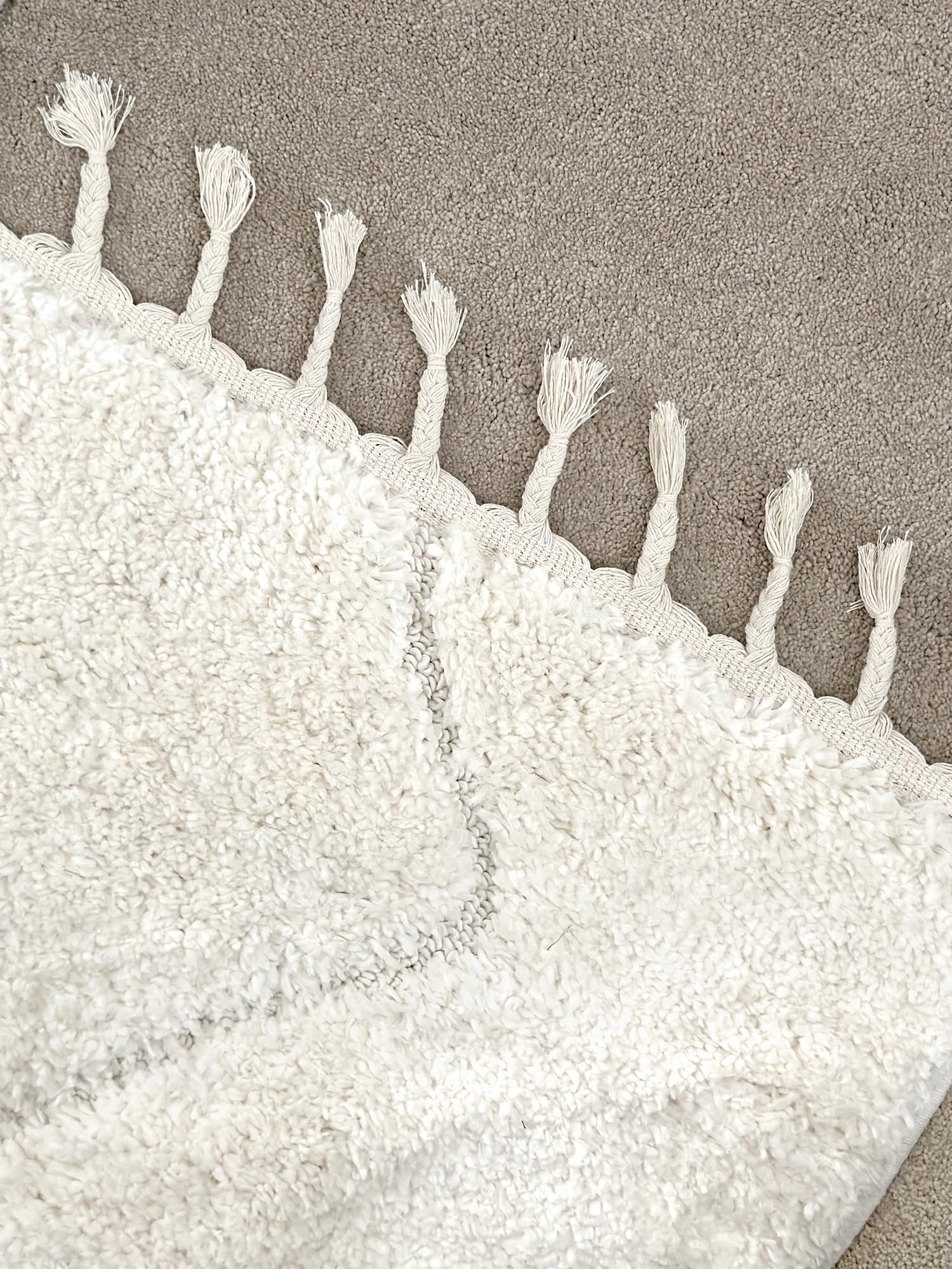 Calypso Ivory Cream Textured Tribal Tassel Rug - Image 15