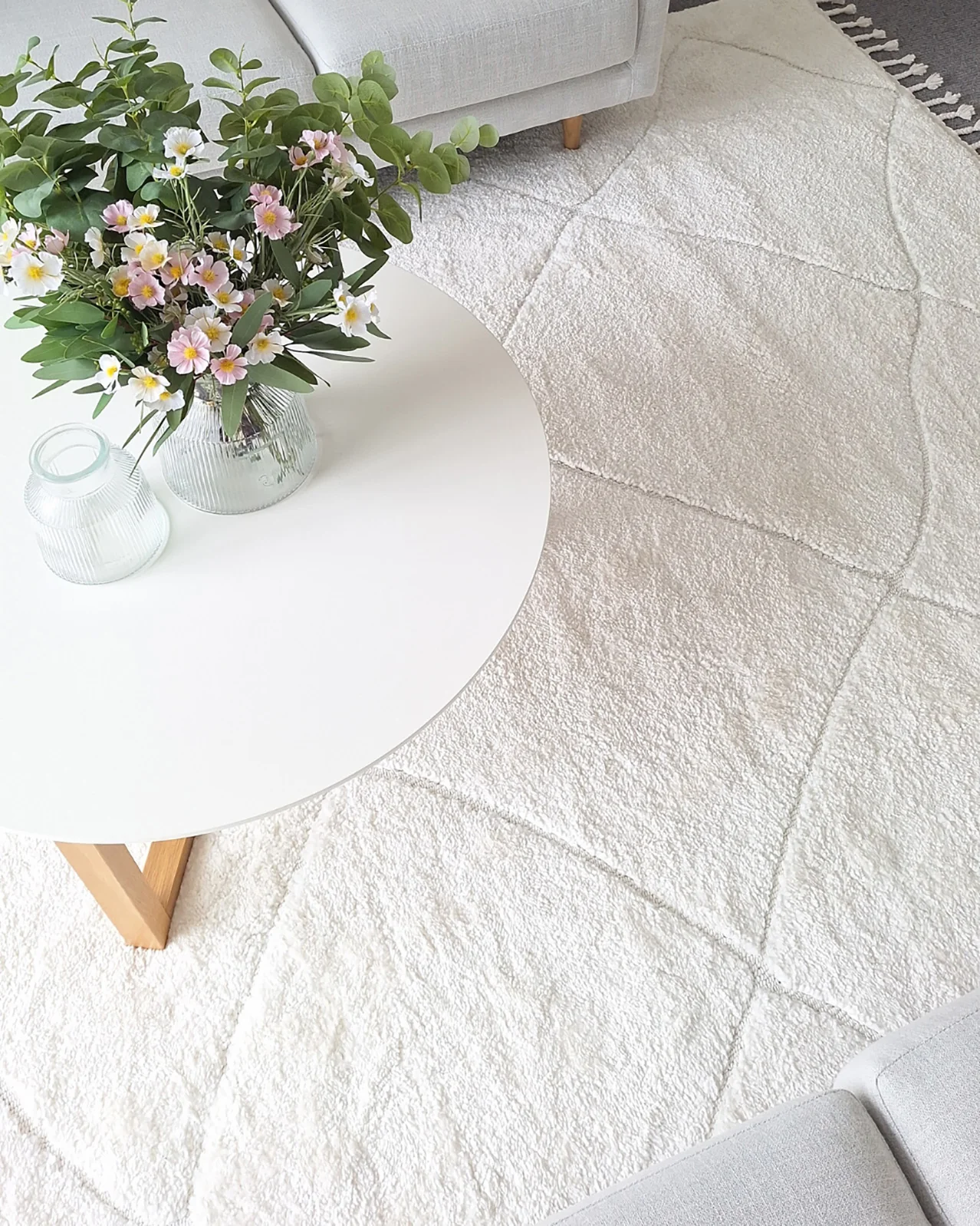 Calypso Ivory Cream Textured Tribal Tassel Rug - Image 2