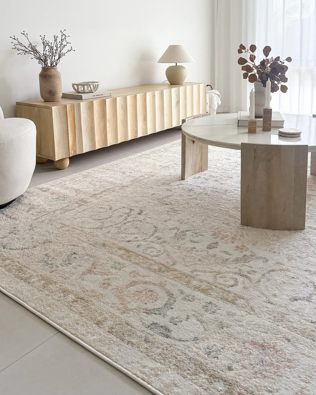 Caribou Cream and Pink Traditional Rug - Image 2