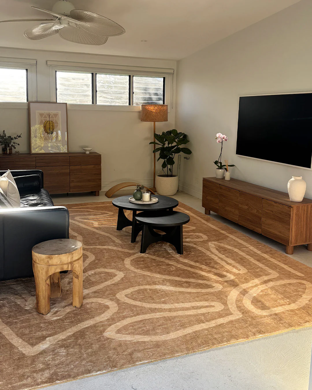 Chandra Brown Hand Drawn Washable Rug - Image 2