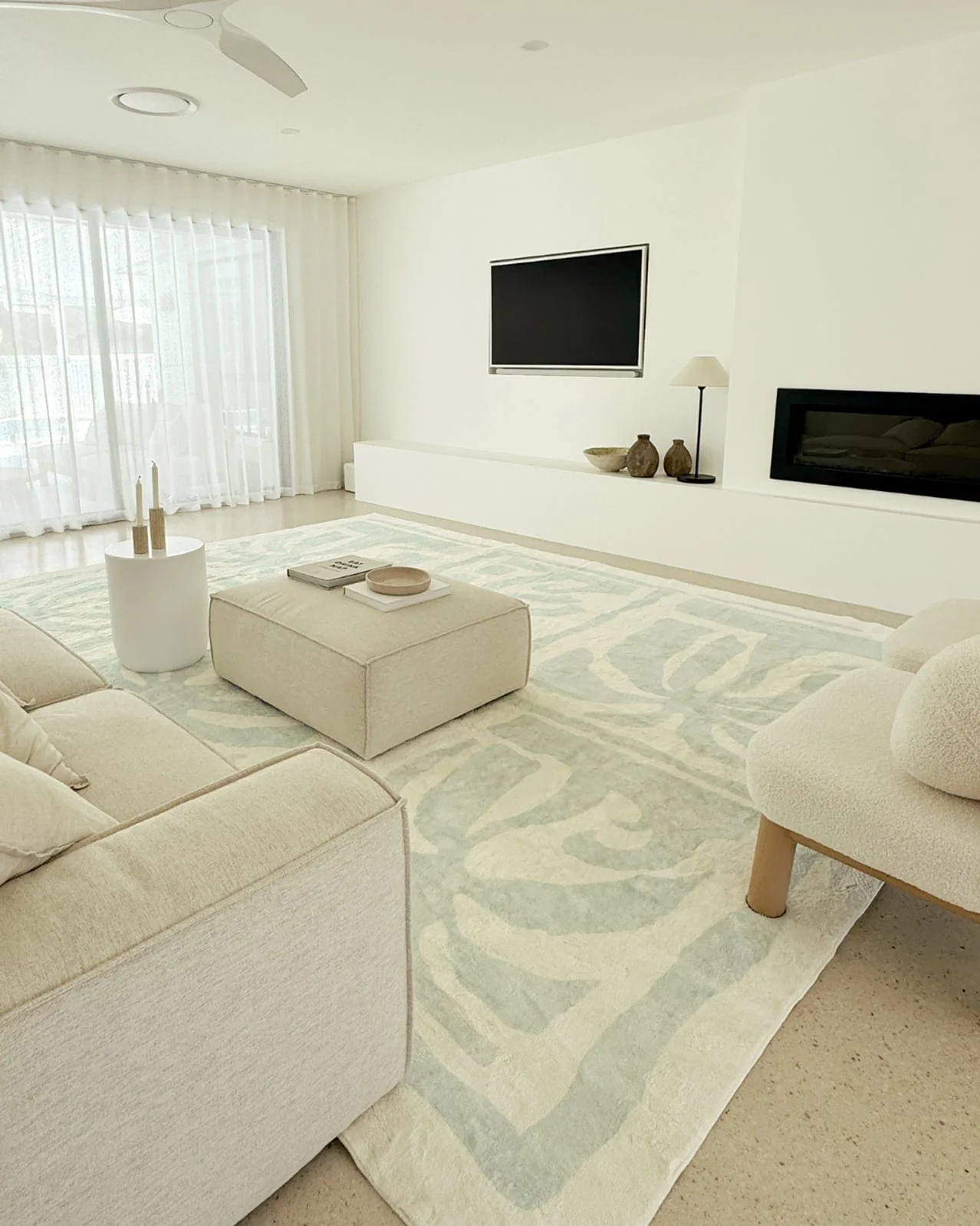 Cindy Blue Waves and Palms Washable Rug - Image 2