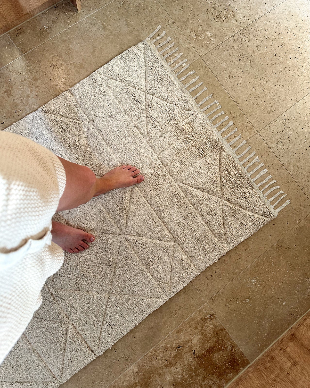 Coco Ivory Tribal Washable Bath Mat - Image 4