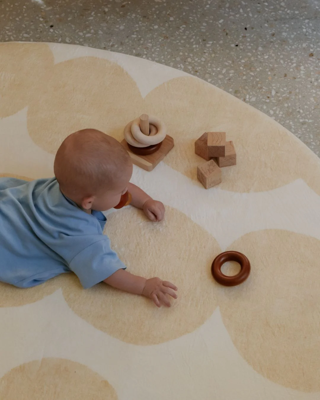 Cree Yellow and Beige Abstract Rollie Pollie Round Playmat - Image 4