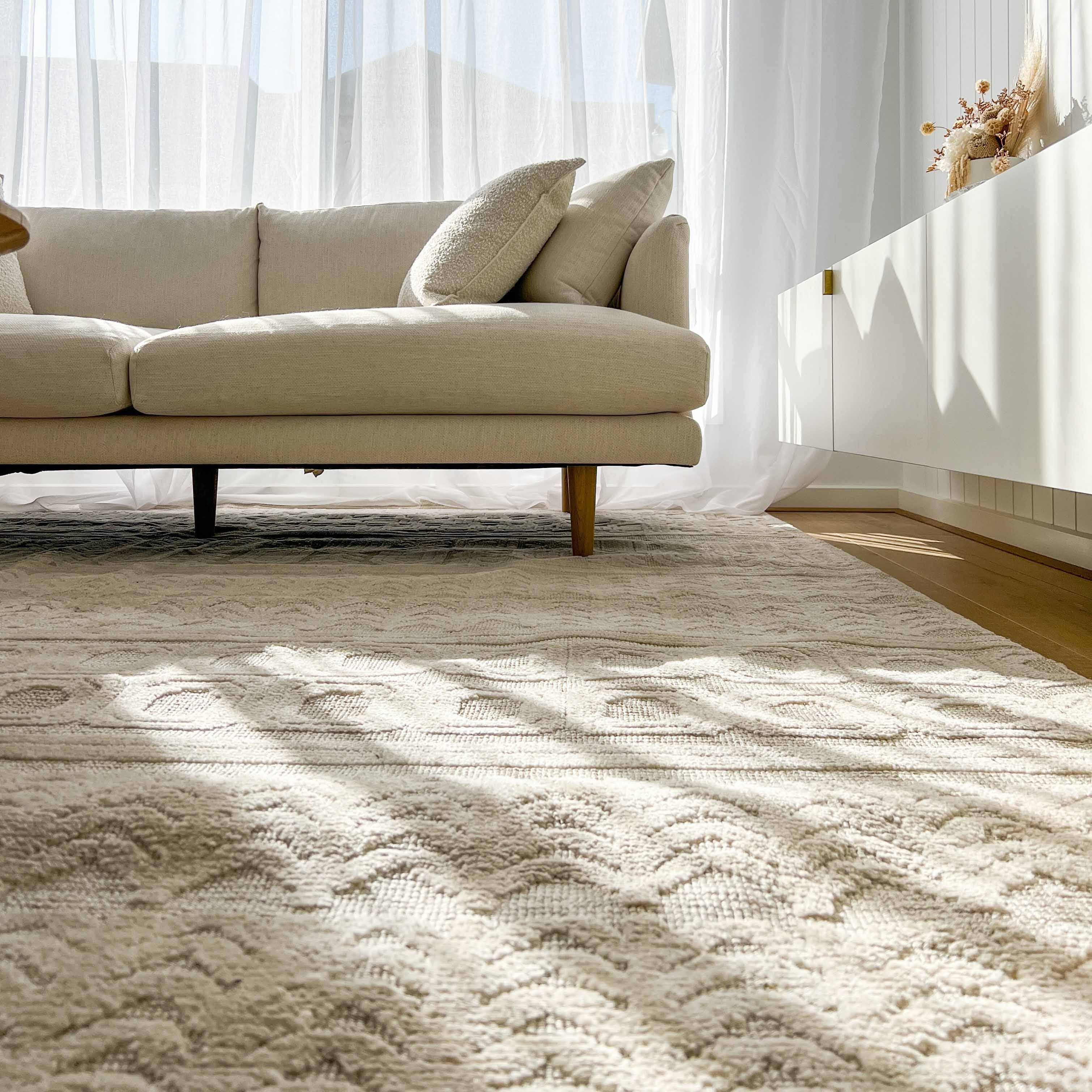 Delphine Ivory and Beige Tribal Transitional Rug - Image 12