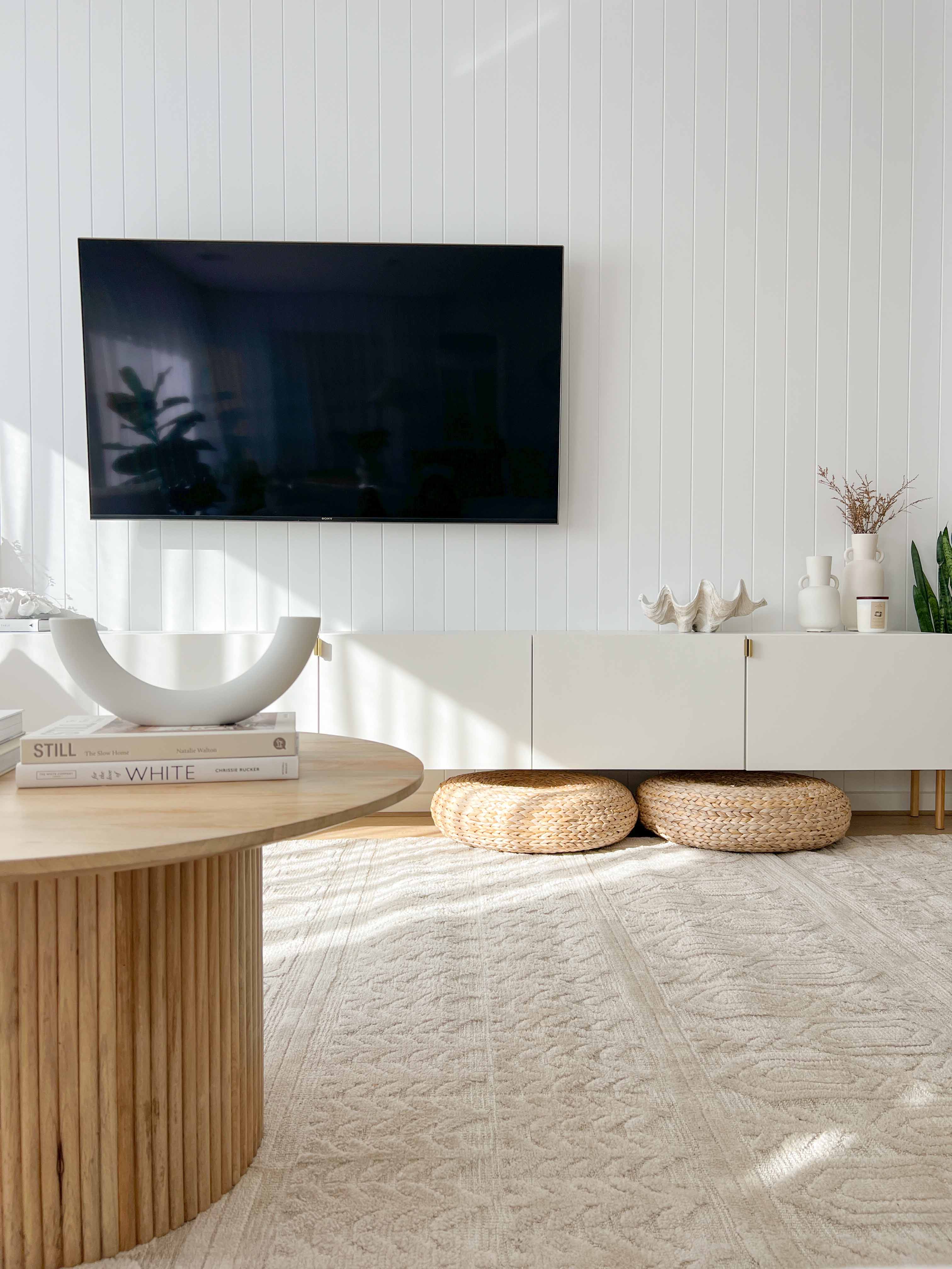 Delphine Ivory and Beige Tribal Transitional Rug - Image 13