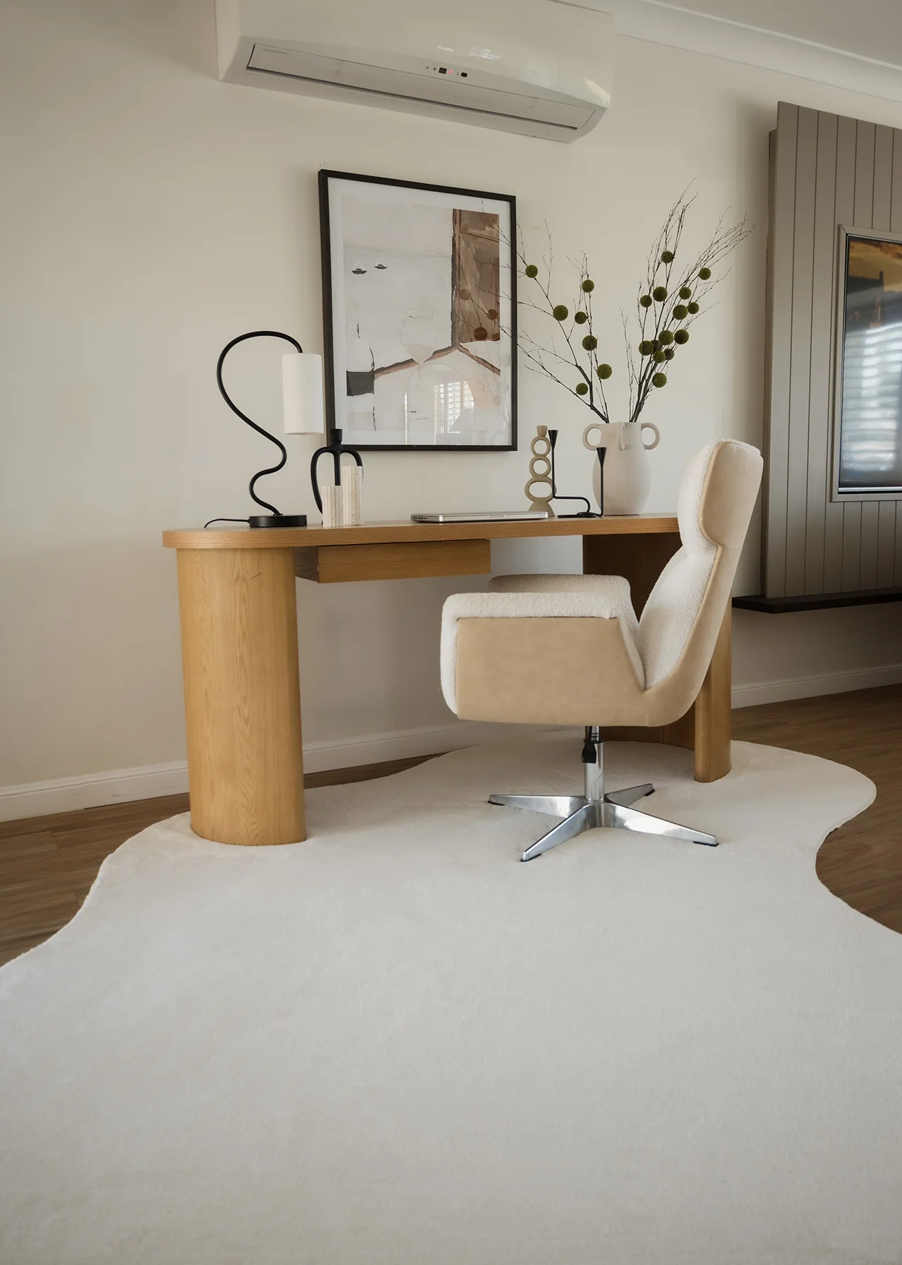 Demelza Neutral Cream Irregular Shape Washable Rug - Image 11