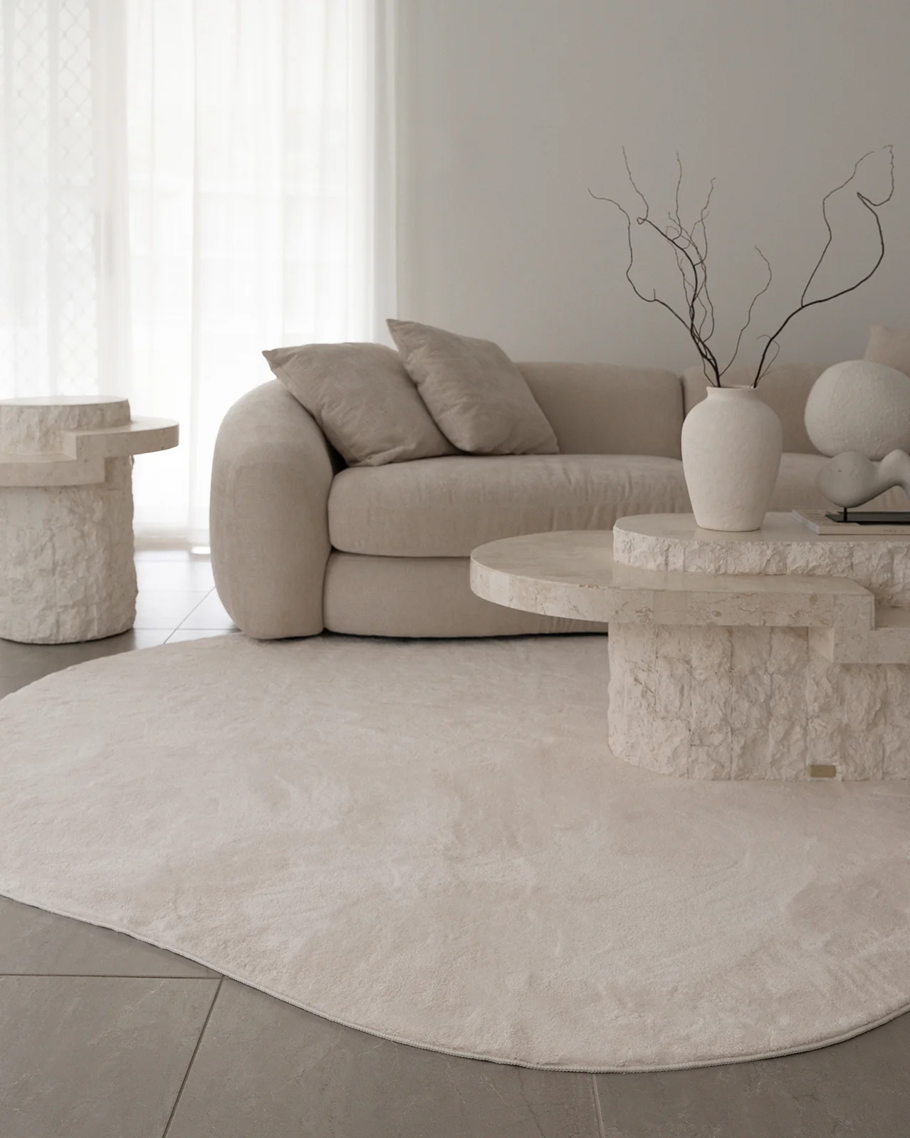 Demelza Neutral Cream Irregular Shape Washable Rug - Image 5