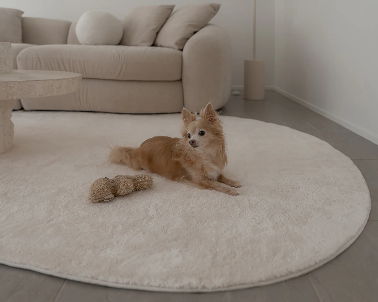 Demelza Neutral Cream Irregular Shape Washable Rug - Image 8