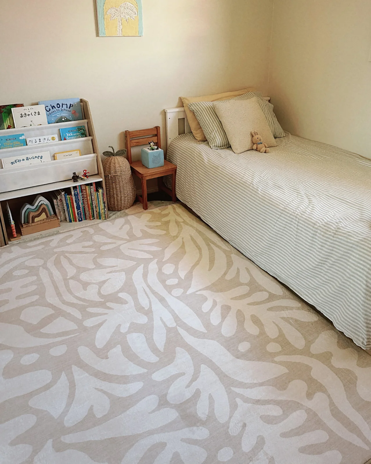 Didi Grey Cream Leaves Rollie Pollie Playmat - Image 8