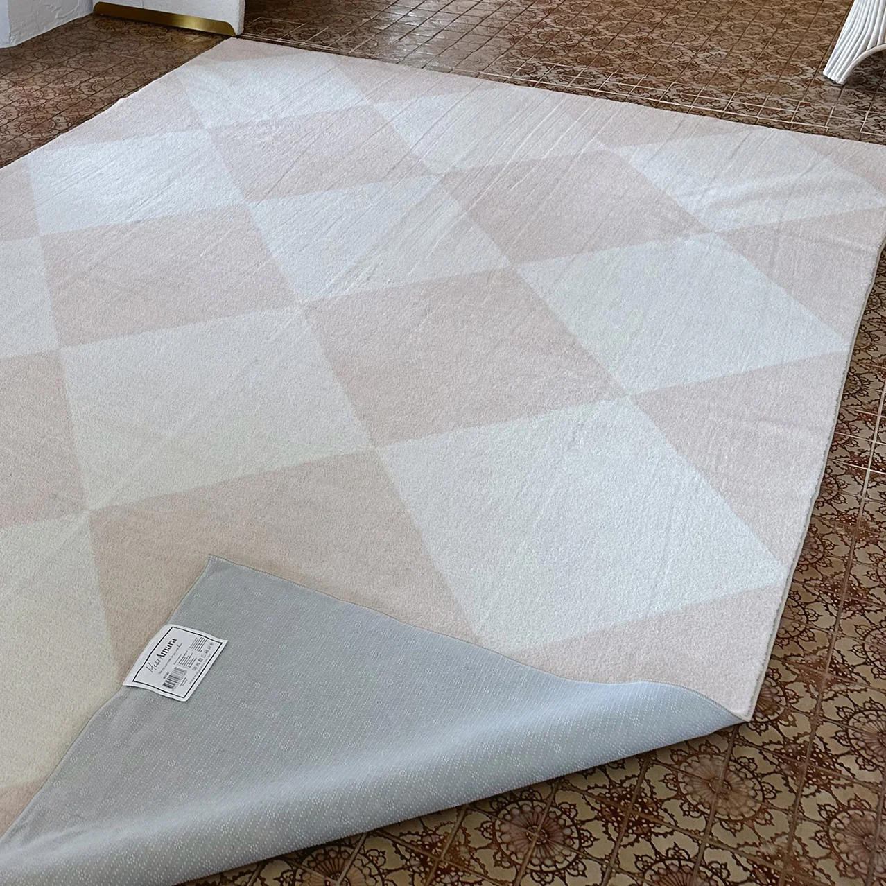 Doutzen Beige Cream Checkered Washable Rug - Image 5