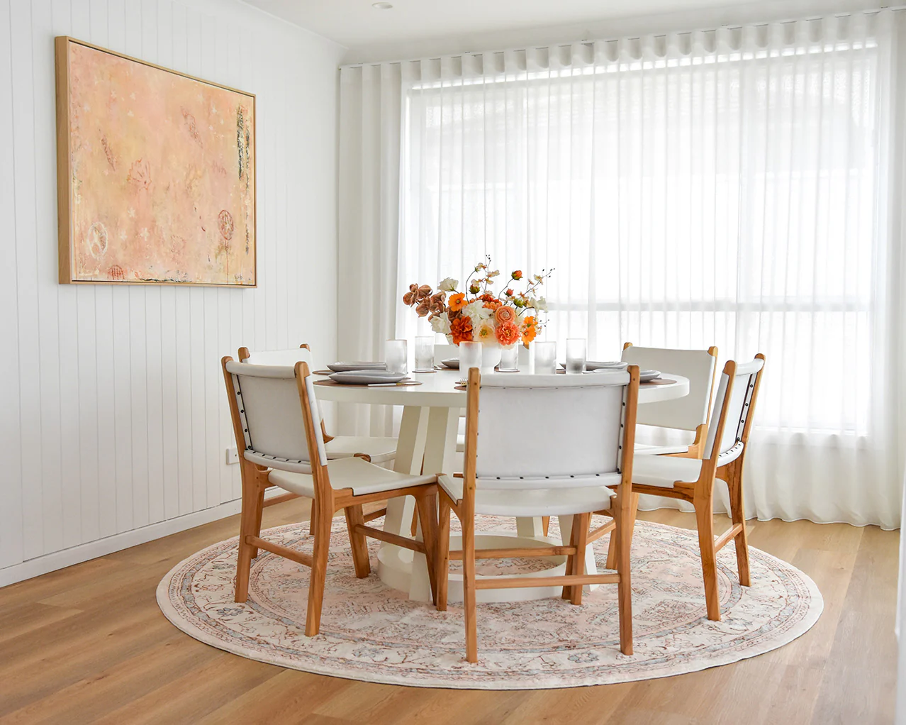 Edwina Peach and Blue Washable Round Rug - Image 4