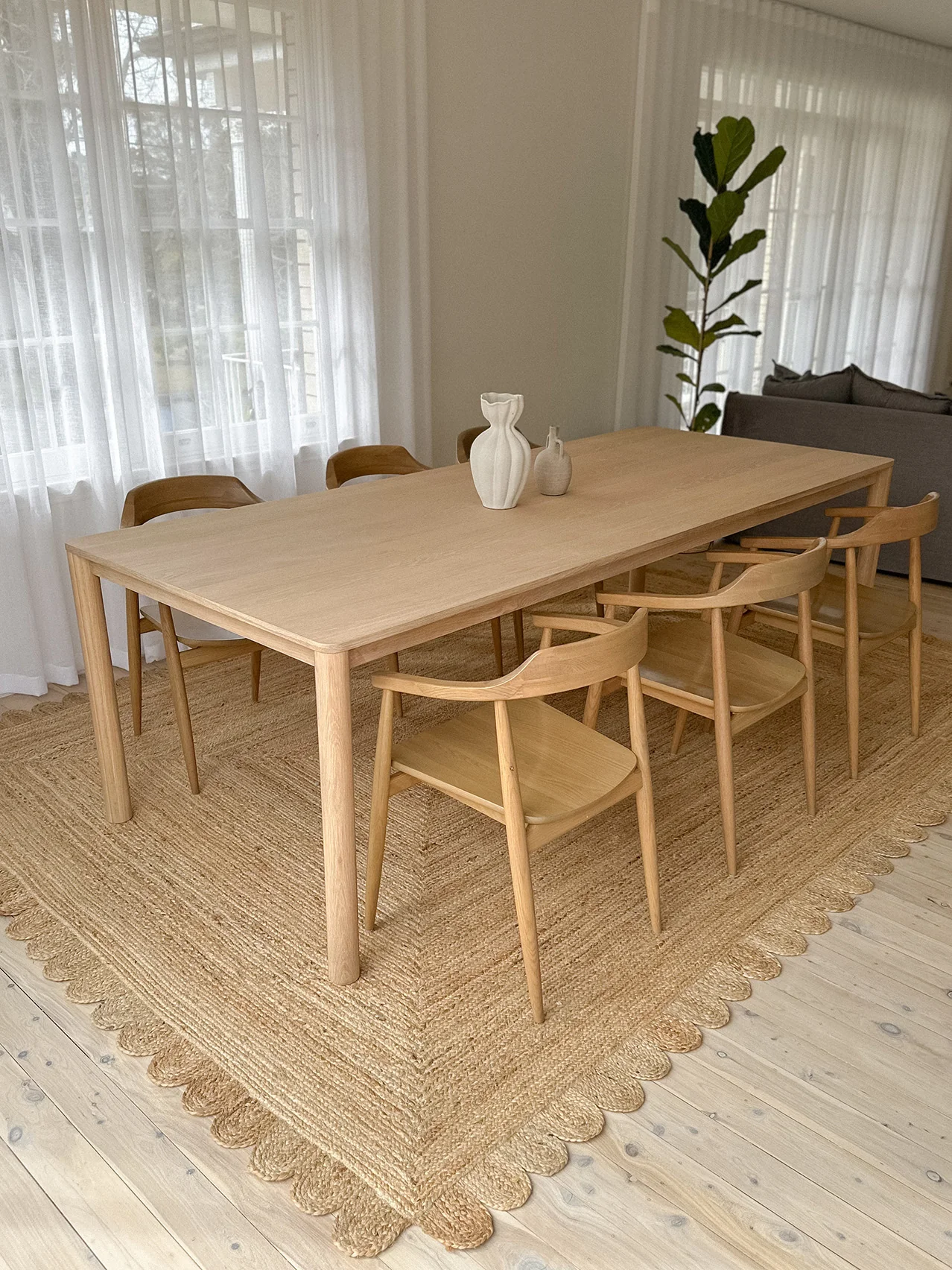Ejiya Natural Brown Scalloped Jute Rug - Image 11