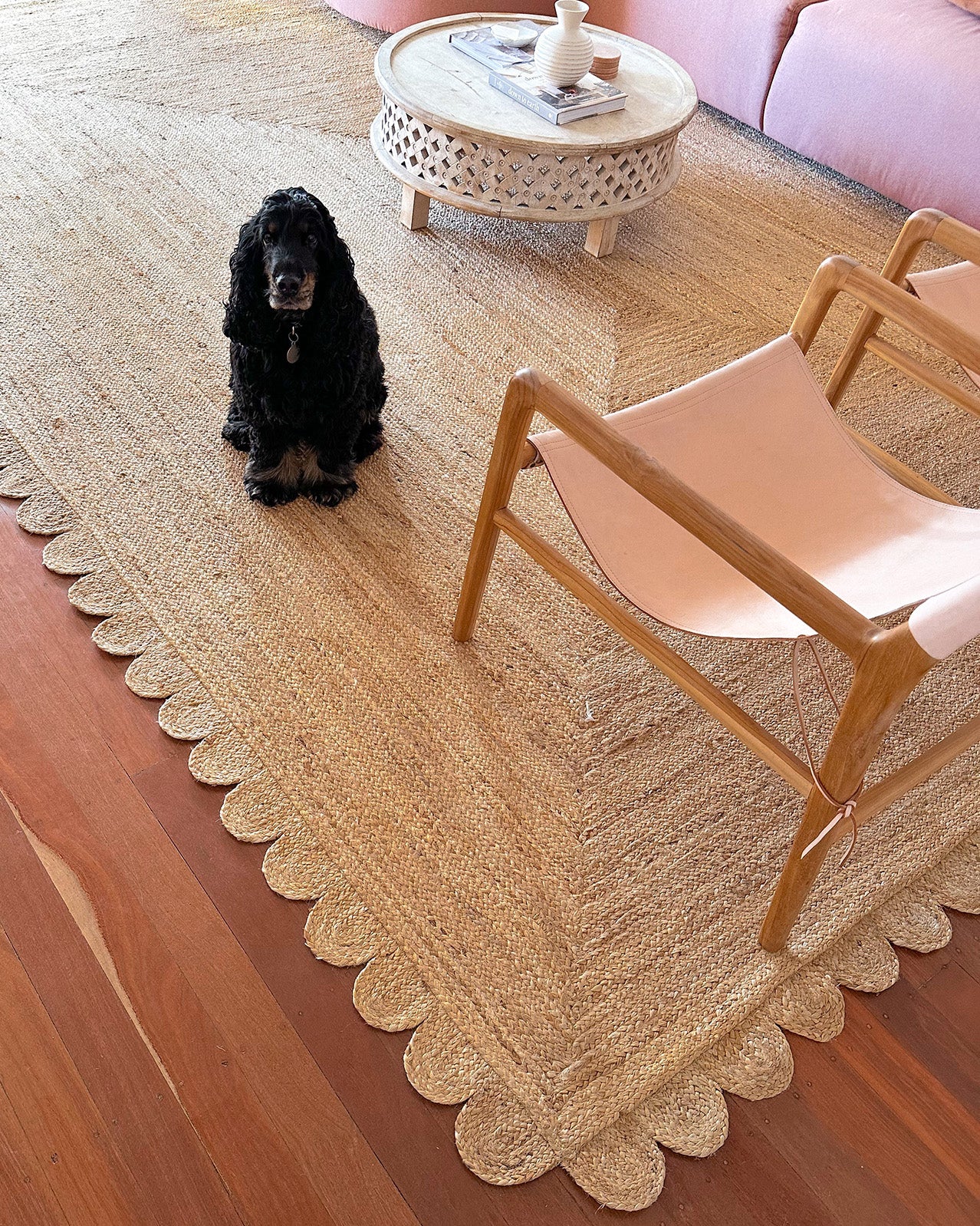 Ejiya Natural Brown Scalloped Jute Rug - Image 5