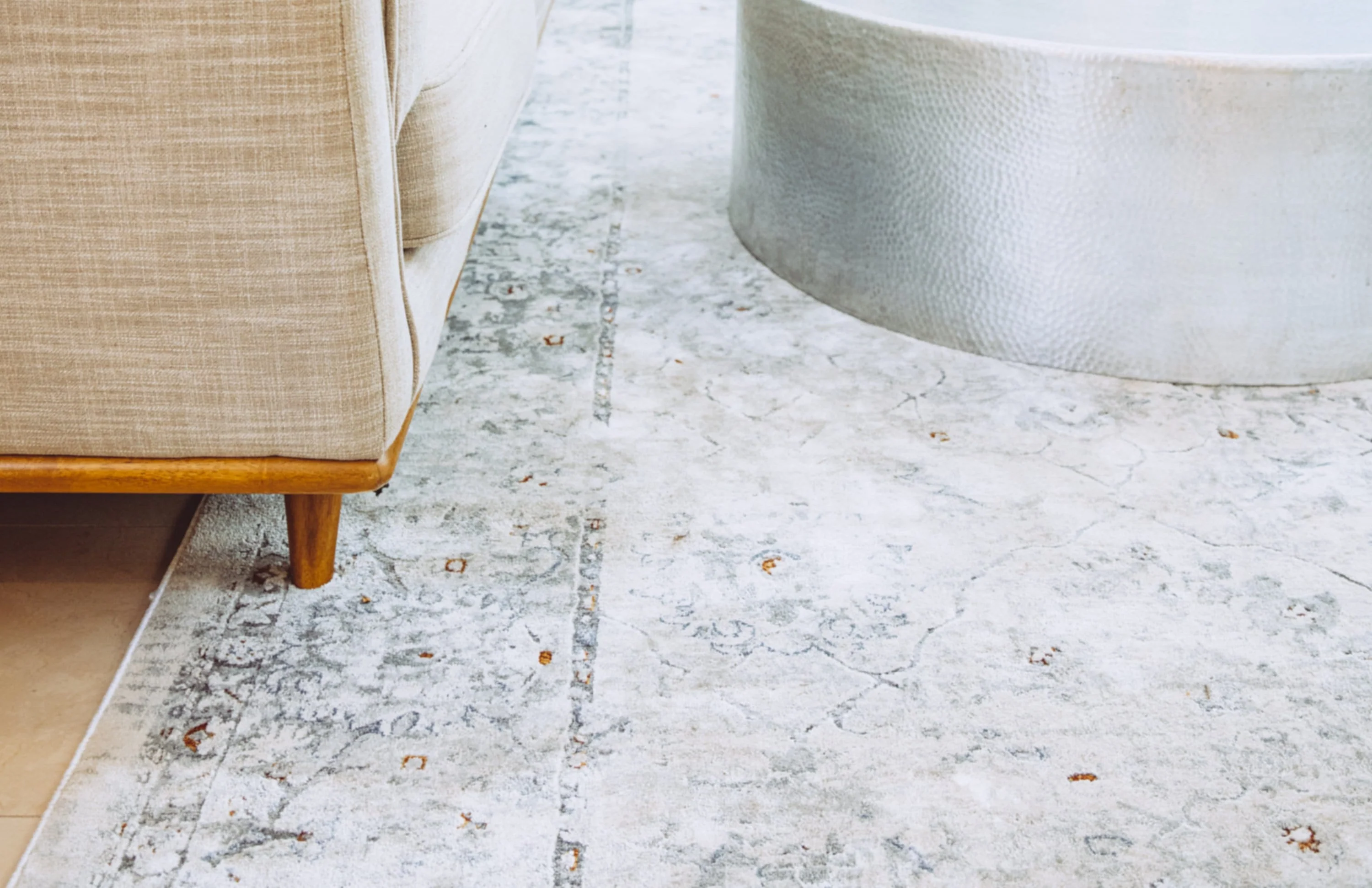 Elisha Grey and Blue Traditional Distressed Medallion Rug - Image 12