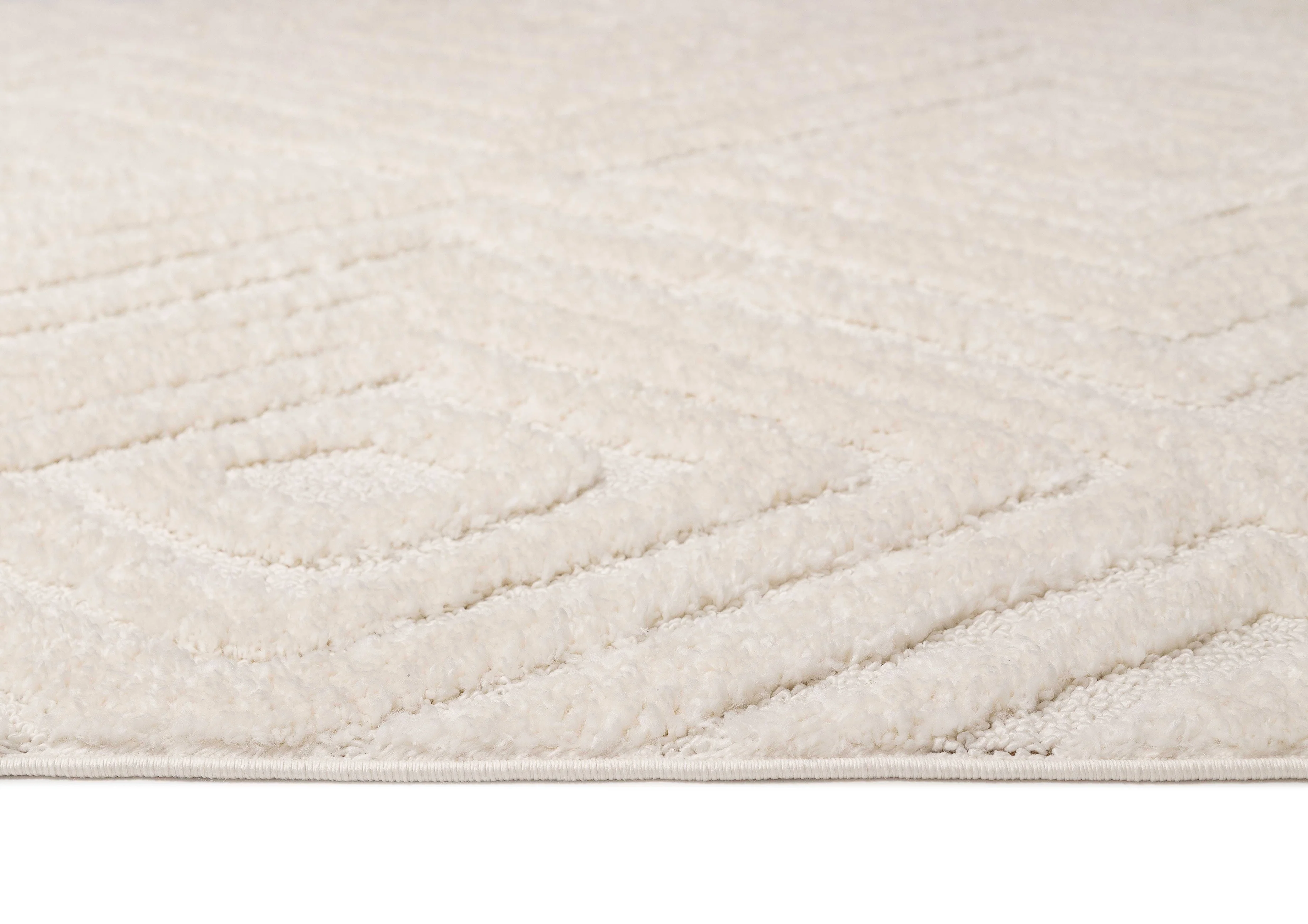 Elmira Ivory Cream Diamond Tribal Rug - Image 5