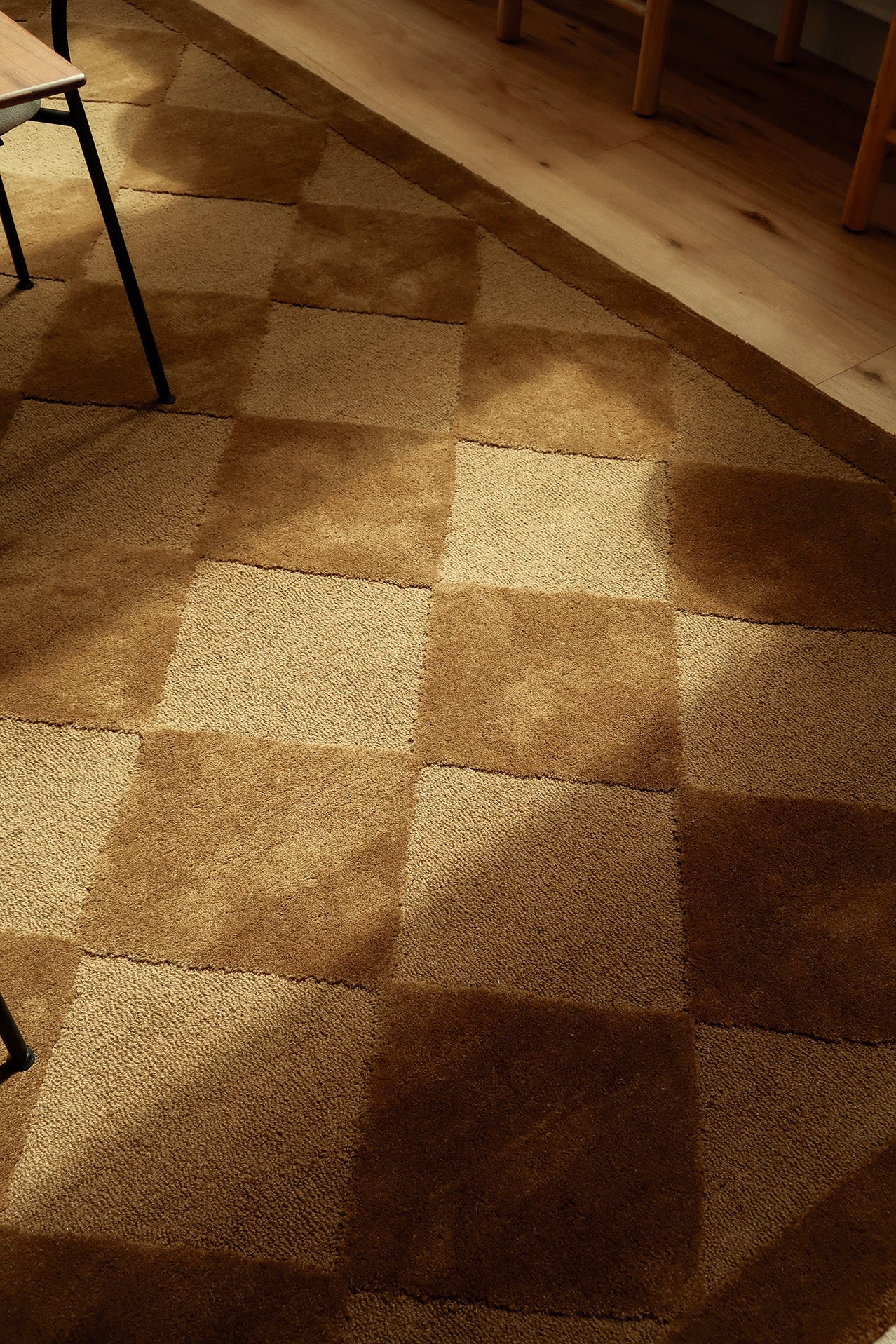 Emeka Moss Brown Diamond Hand-Tufted Rug - Image 5