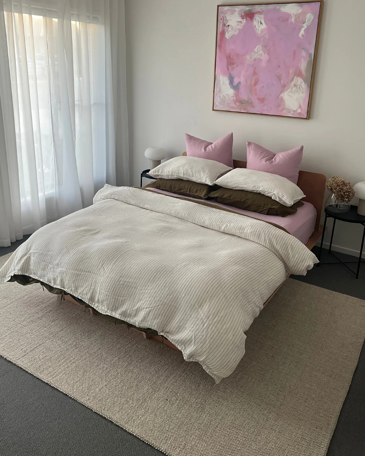Eminah Cream Beige Handmade Wool Rug - Image 2
