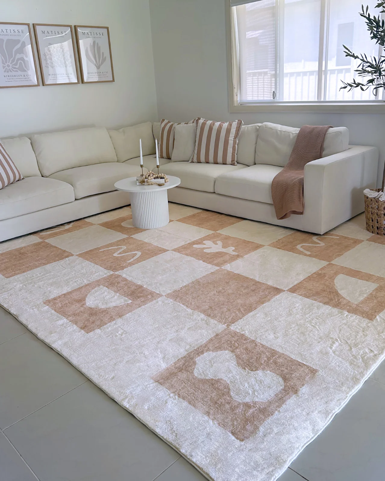 Erika Beige and Cream Checkered Washable Rug - Image 2