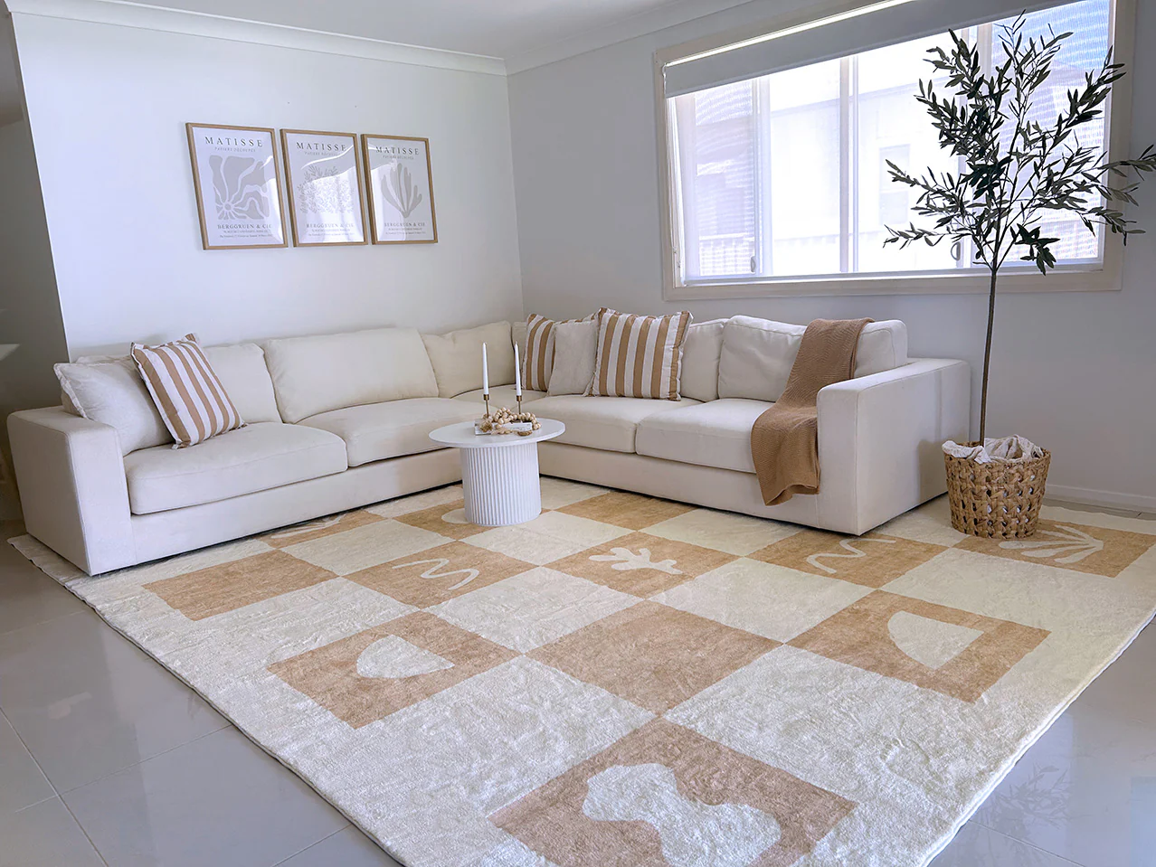 Erika Beige and Cream Checkered Washable Rug - Image 6