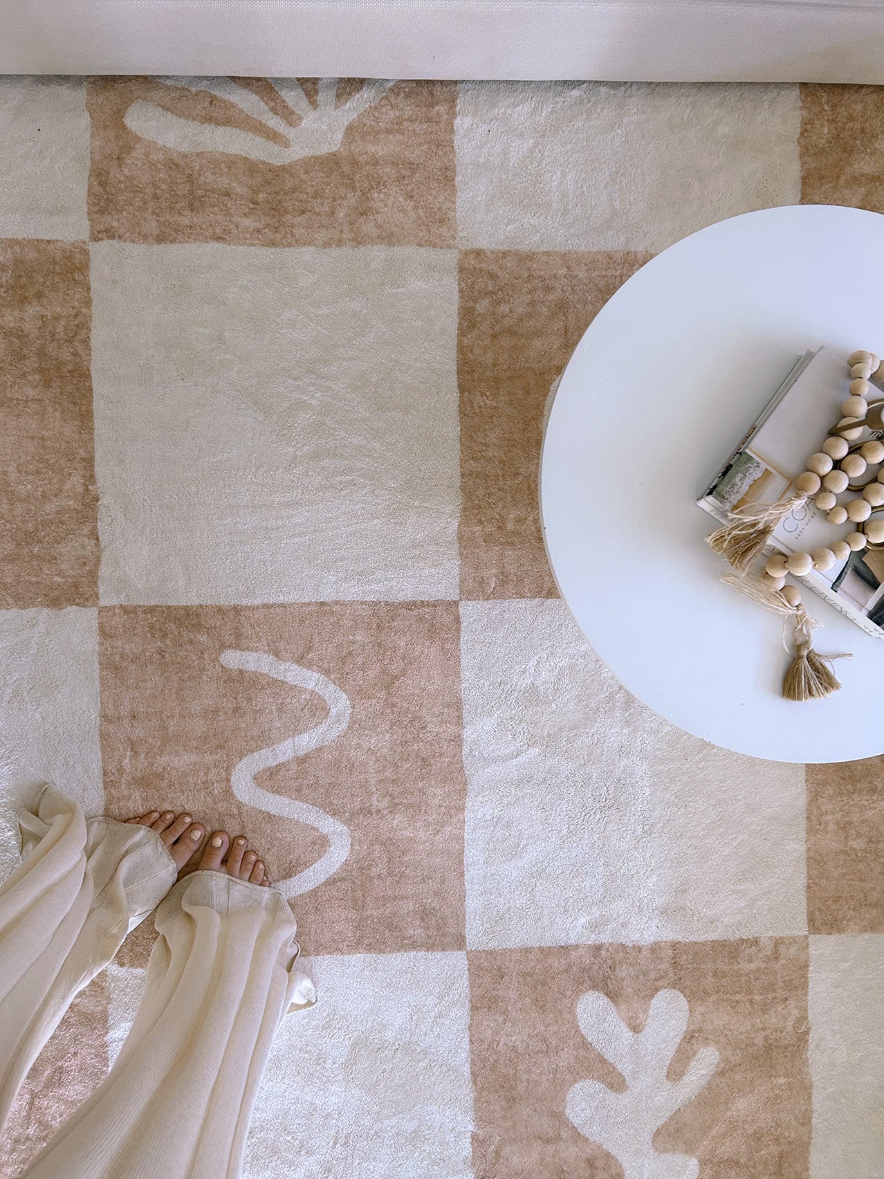 Erika Beige and Cream Checkered Washable Rug - Image 7