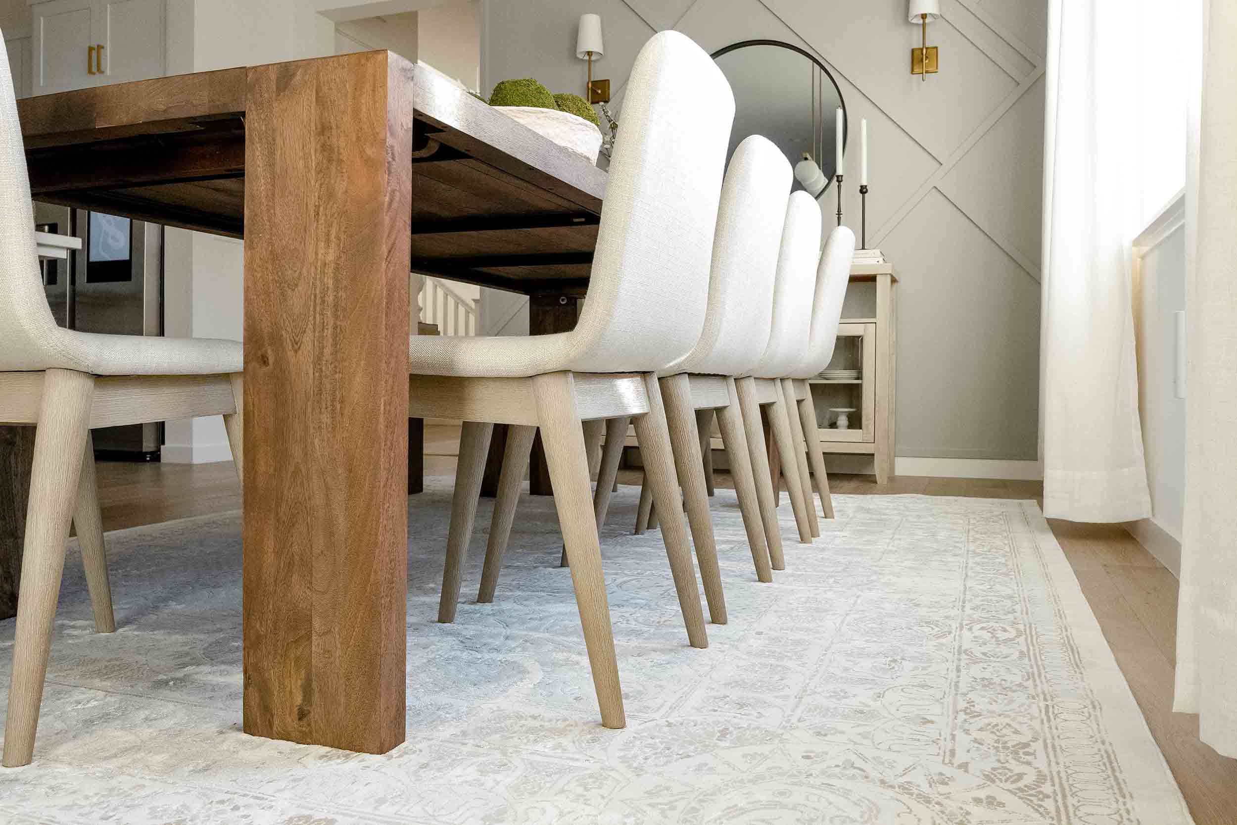 Esmeray Ivory And Grey Traditional Distressed Rug - Image 10