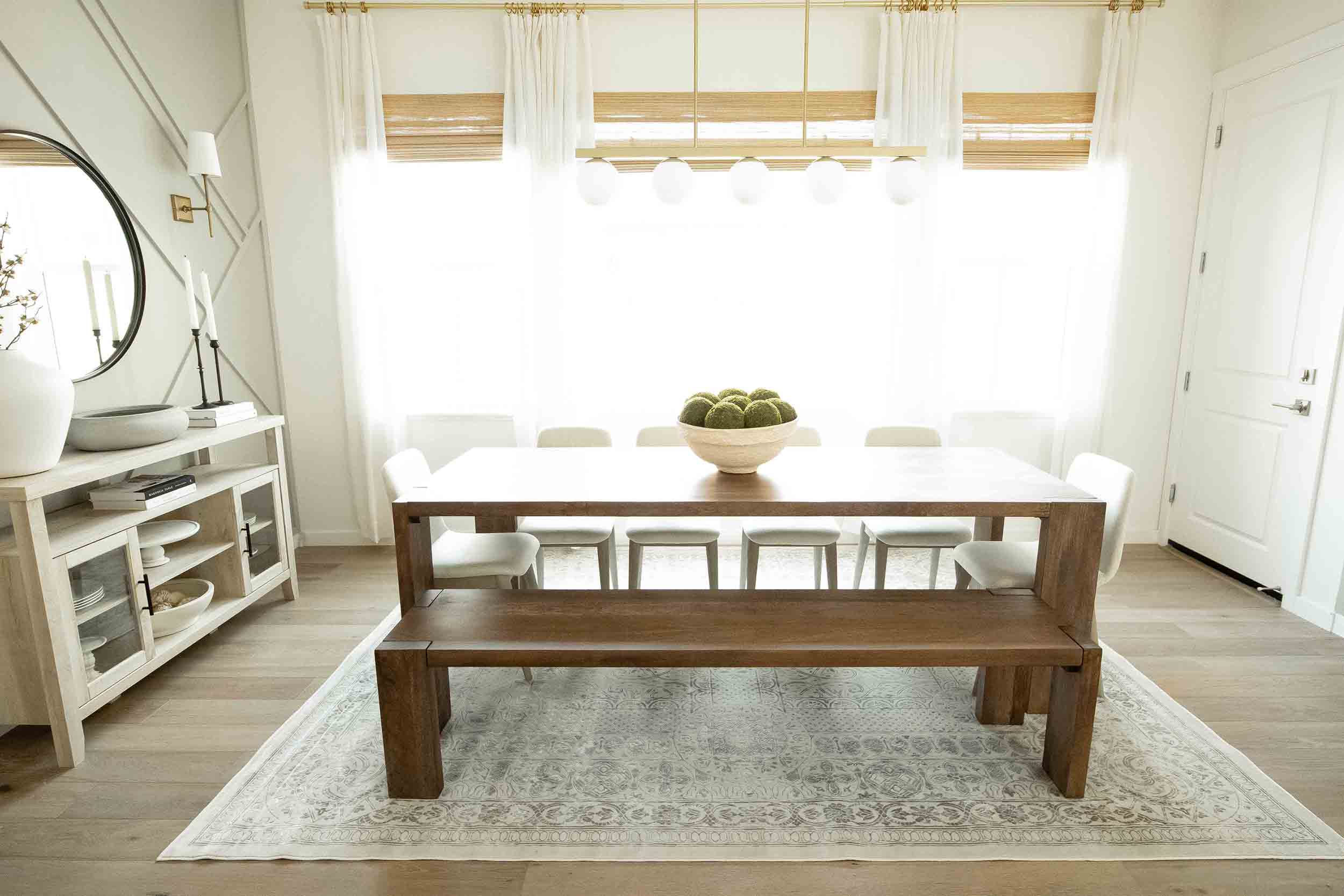 Esmeray Ivory And Grey Traditional Distressed Rug - Image 8