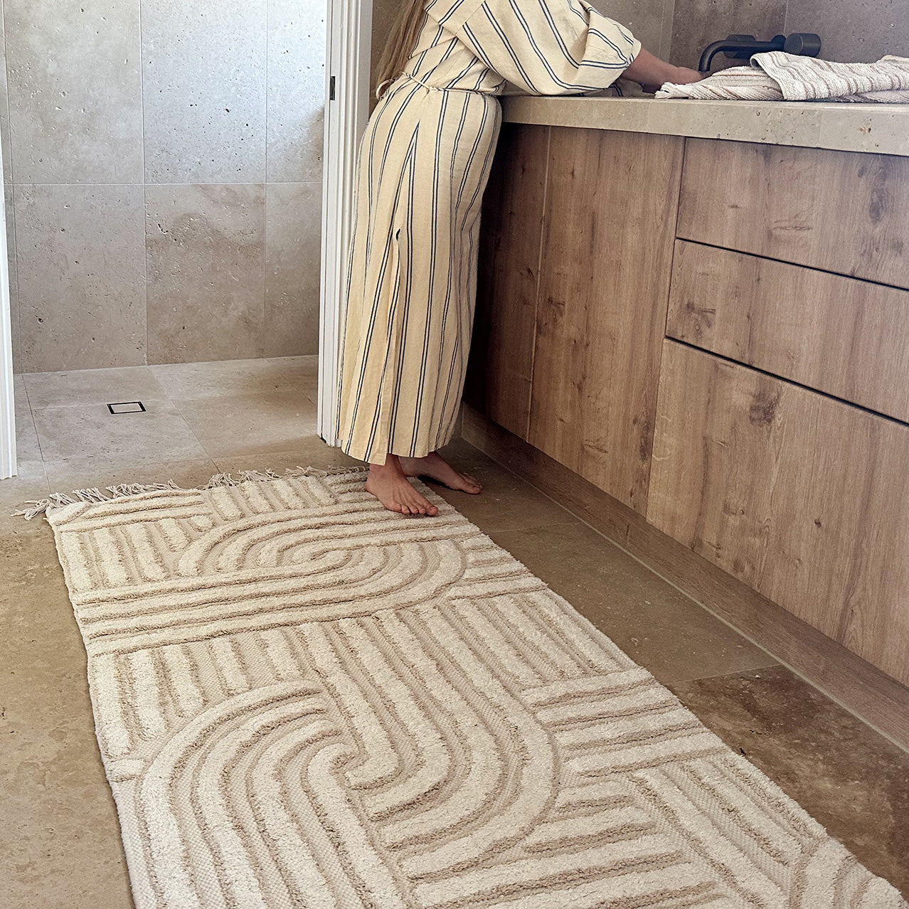 Etta Ivory Geometric Washable Bath Mat - Image 5
