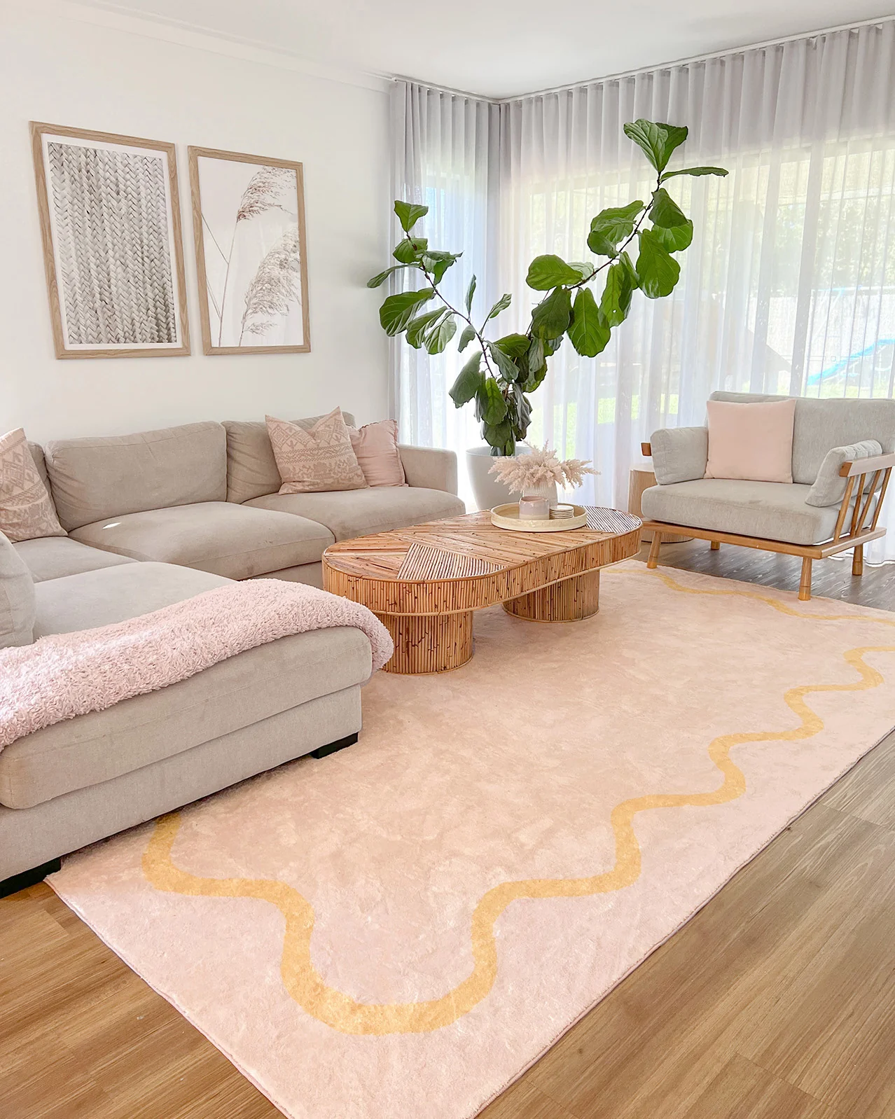 Eva Pink and Yellow Wiggle Bordered Washable Rug - Image 2