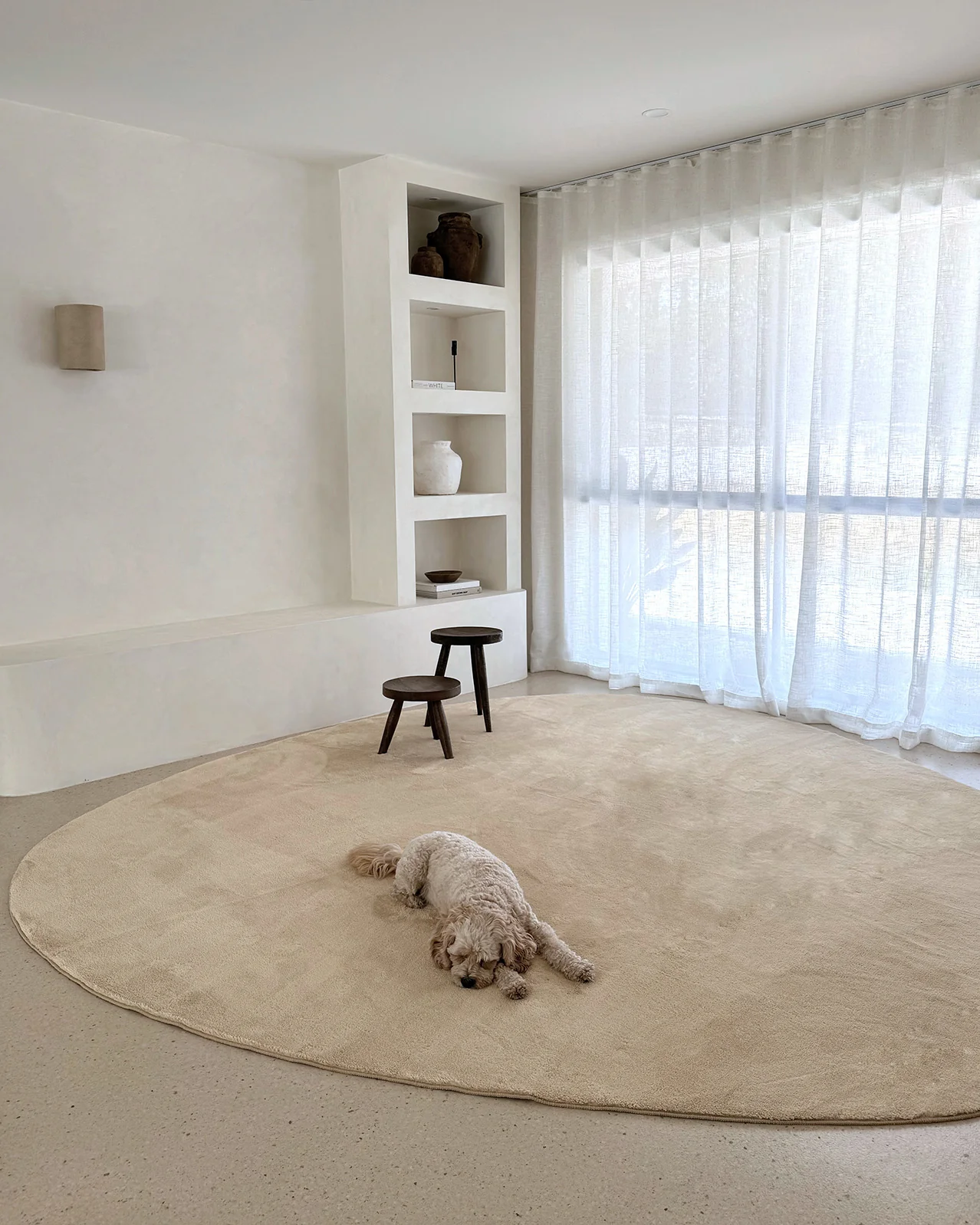 Felda Beige Irregular Round Washable Rug - Image 2