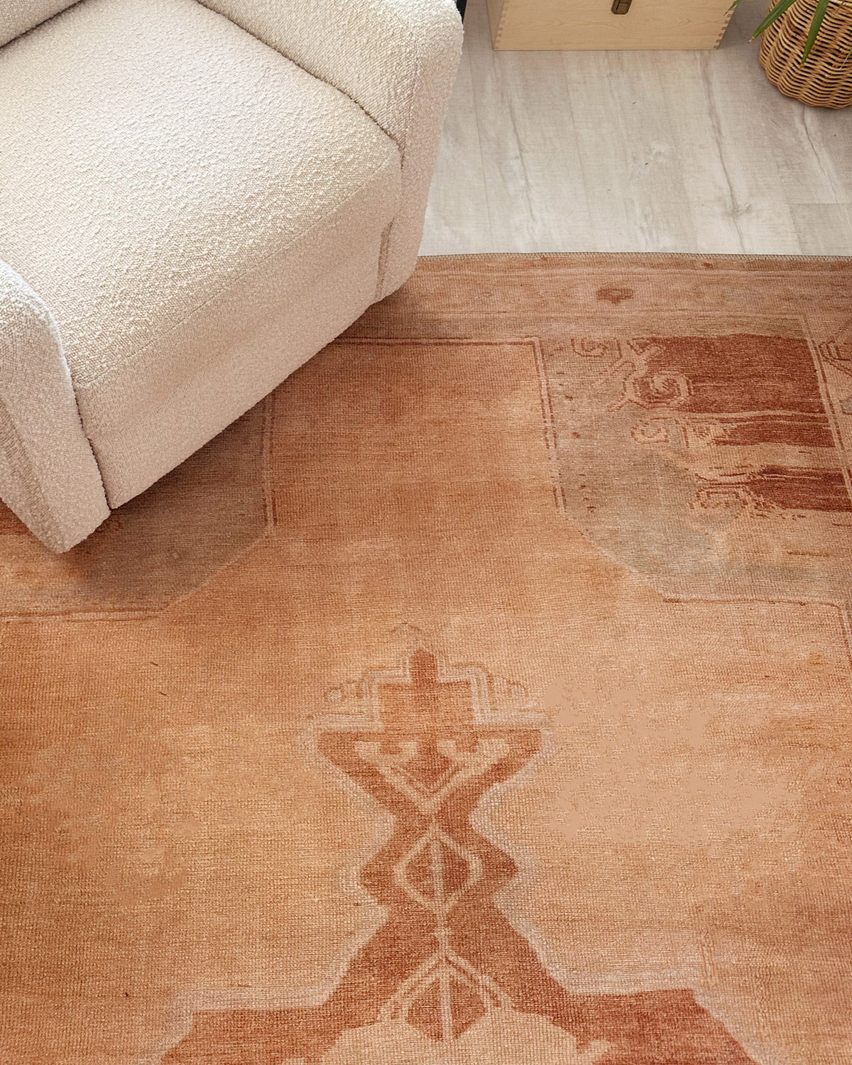 Feliza Cream and Rust Medallion Washable Rug - Image 5