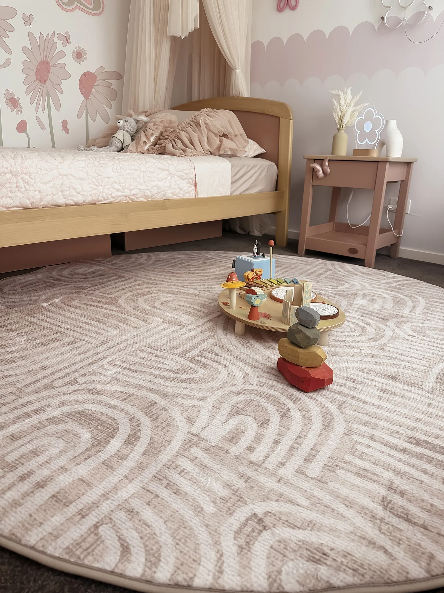 Fifi Cream Plush Rollie Pollie Round Playmat - Image 3