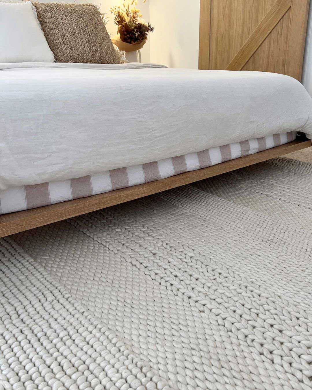 Fleur Ivory Braided and Looped Rug - Image 8